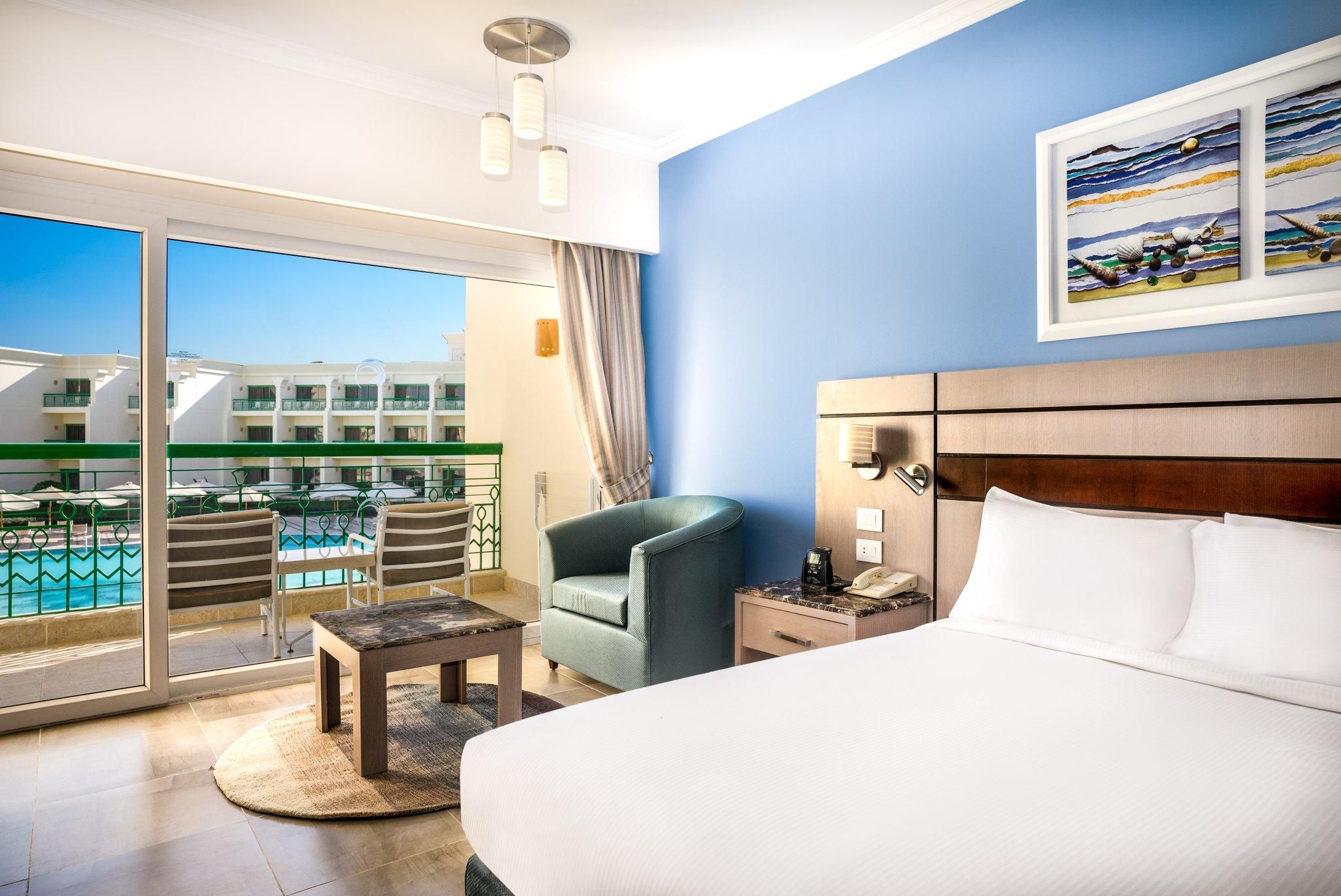 Premium Sea View Double or Twin Room with Balcony