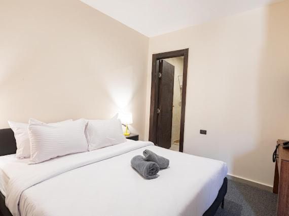 Superior Queen Room