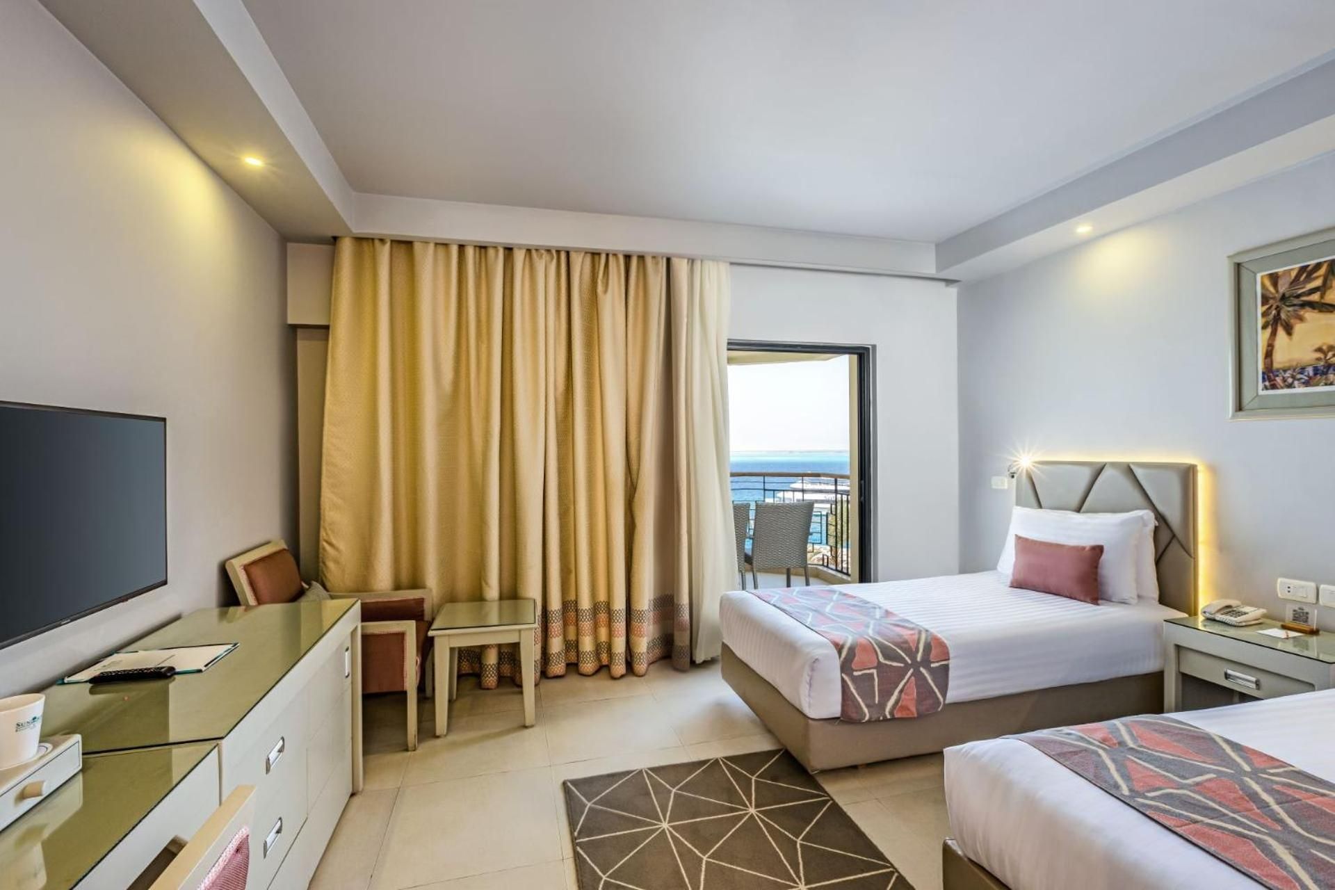 Honeymoon Room