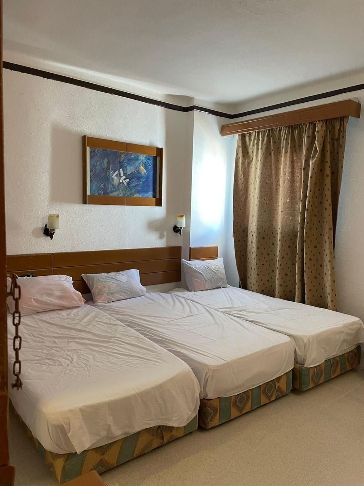 Standard Triple Room with Sea View