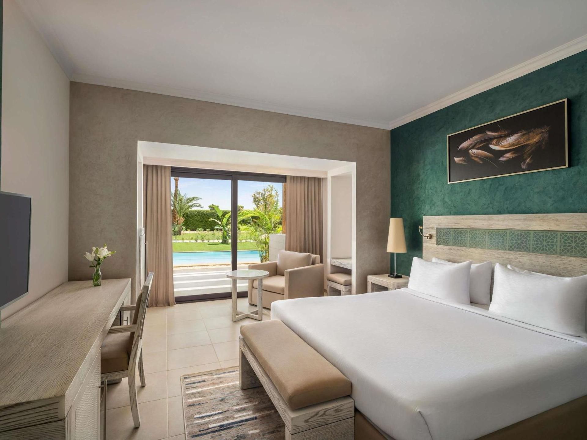 Queen Room - Adults Only