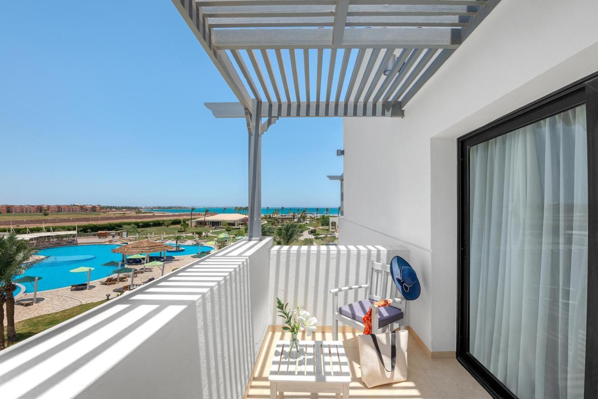 Classic Twin Room with Pool View