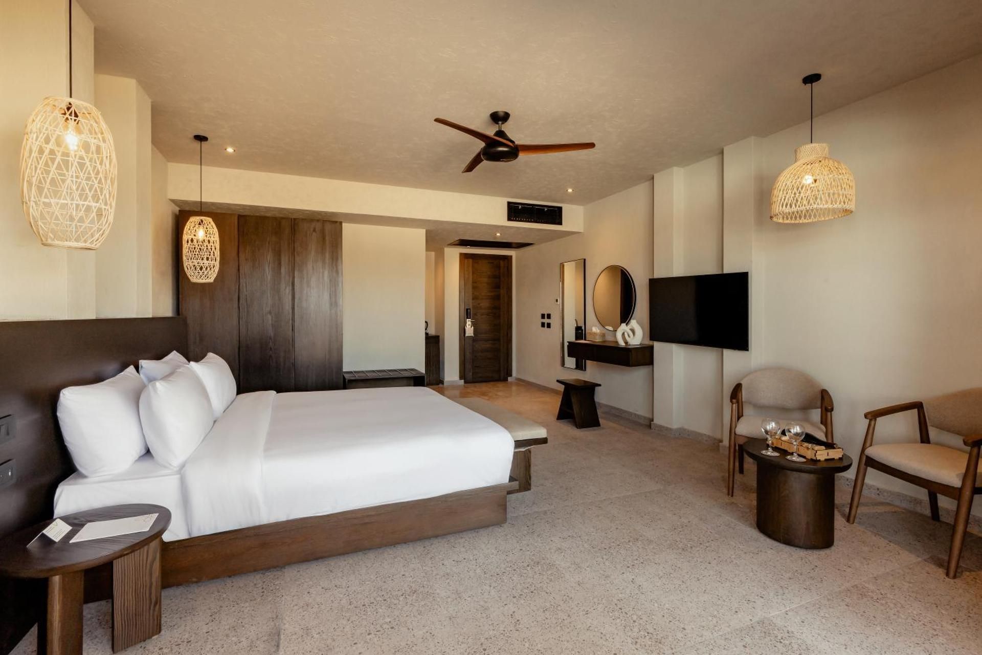 Double Room Superior Pool View