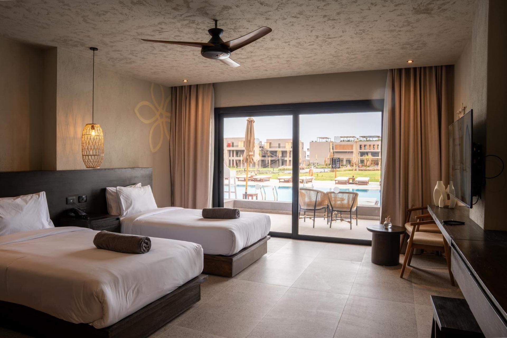 Double Room Superior Pool View