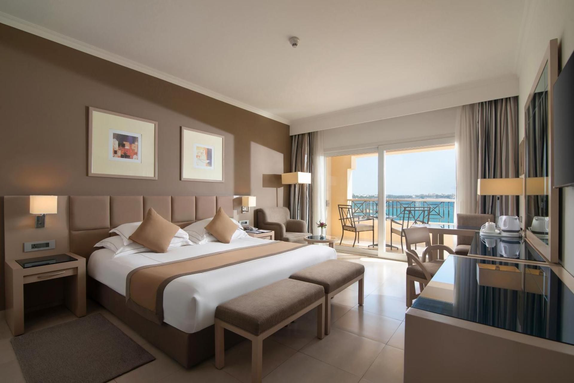 Premium Deluxe Room