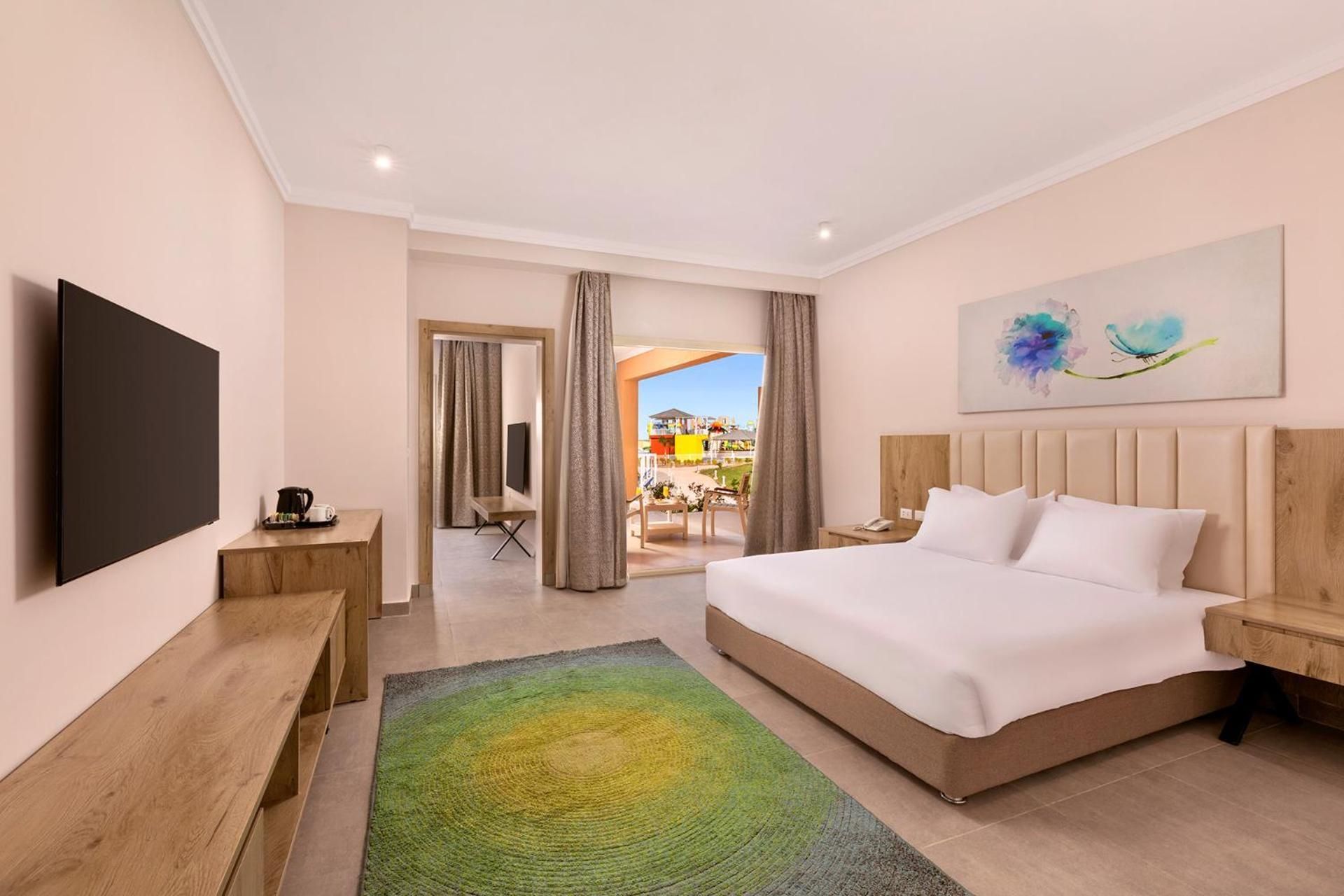 Premium Two-Bedroom Suite (4Adults + 1Child)
