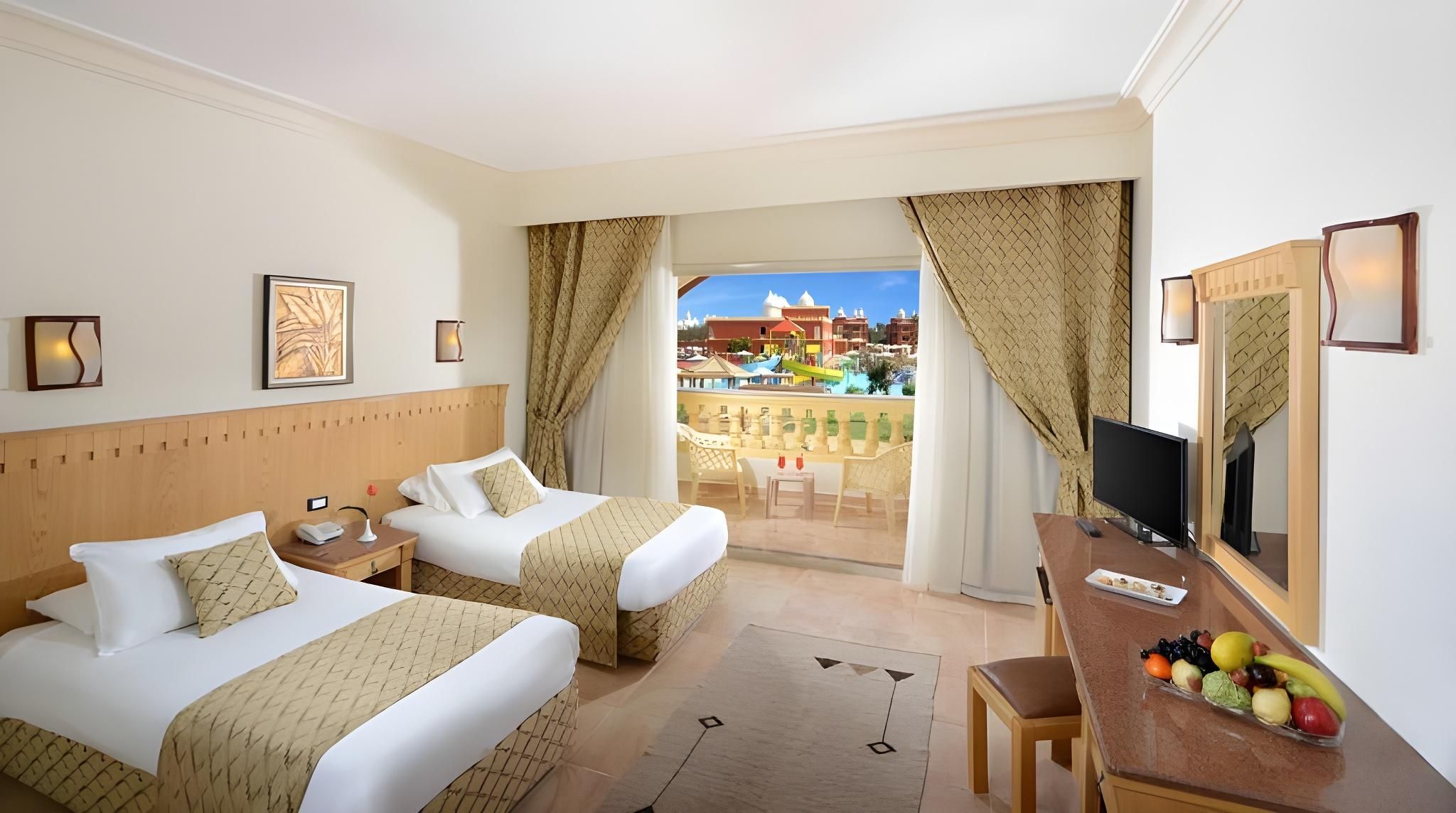 Double Room with Pool View