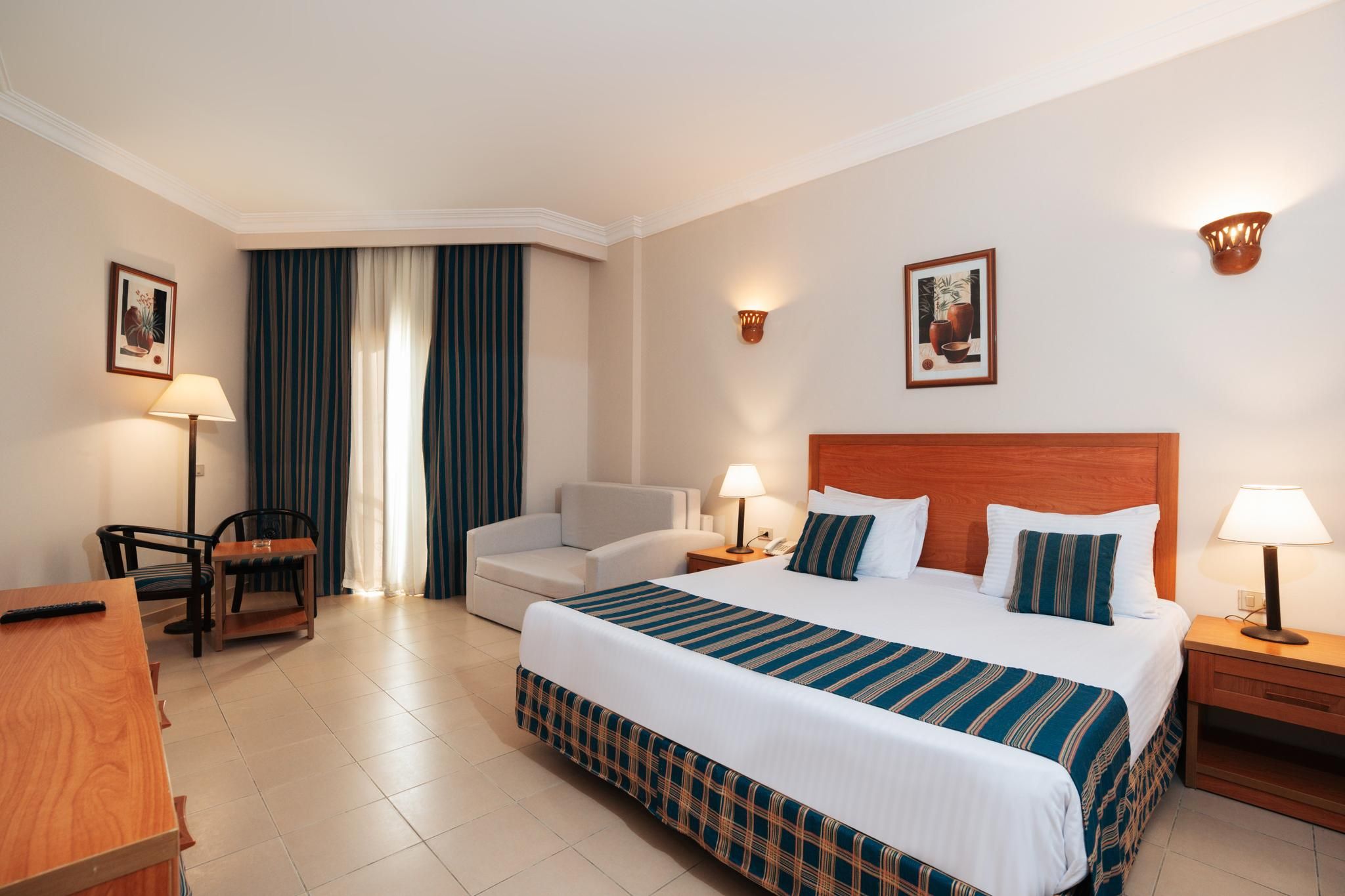 Standard Back View Room