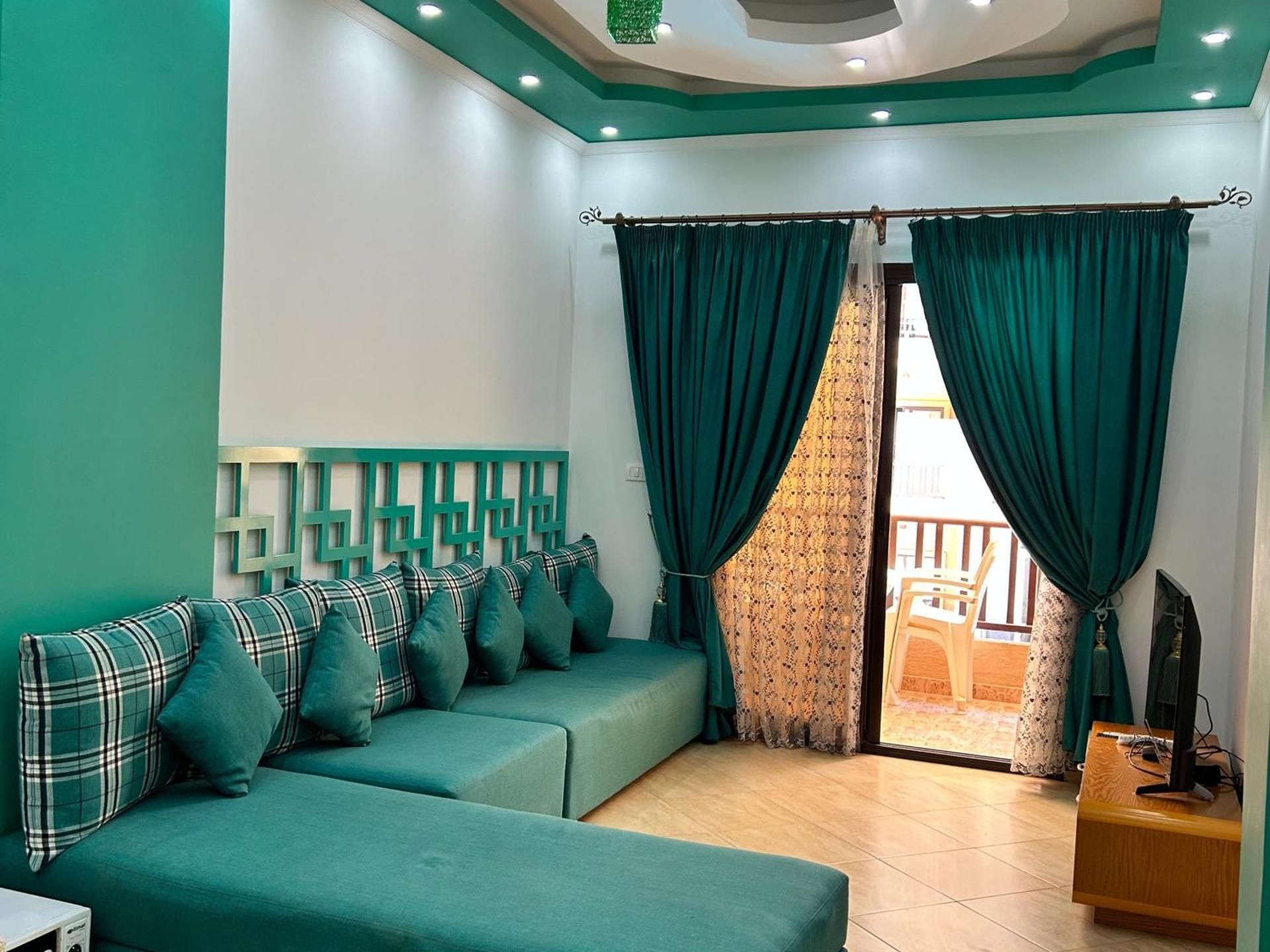 One-Bedroom Apartment with Balcony