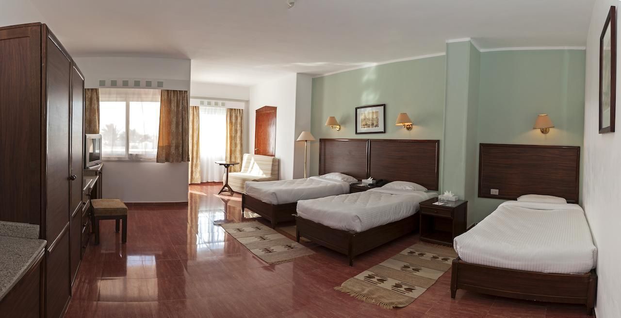 Golden beach resort hotel Premium Side Sea View Double or Twin Room 2