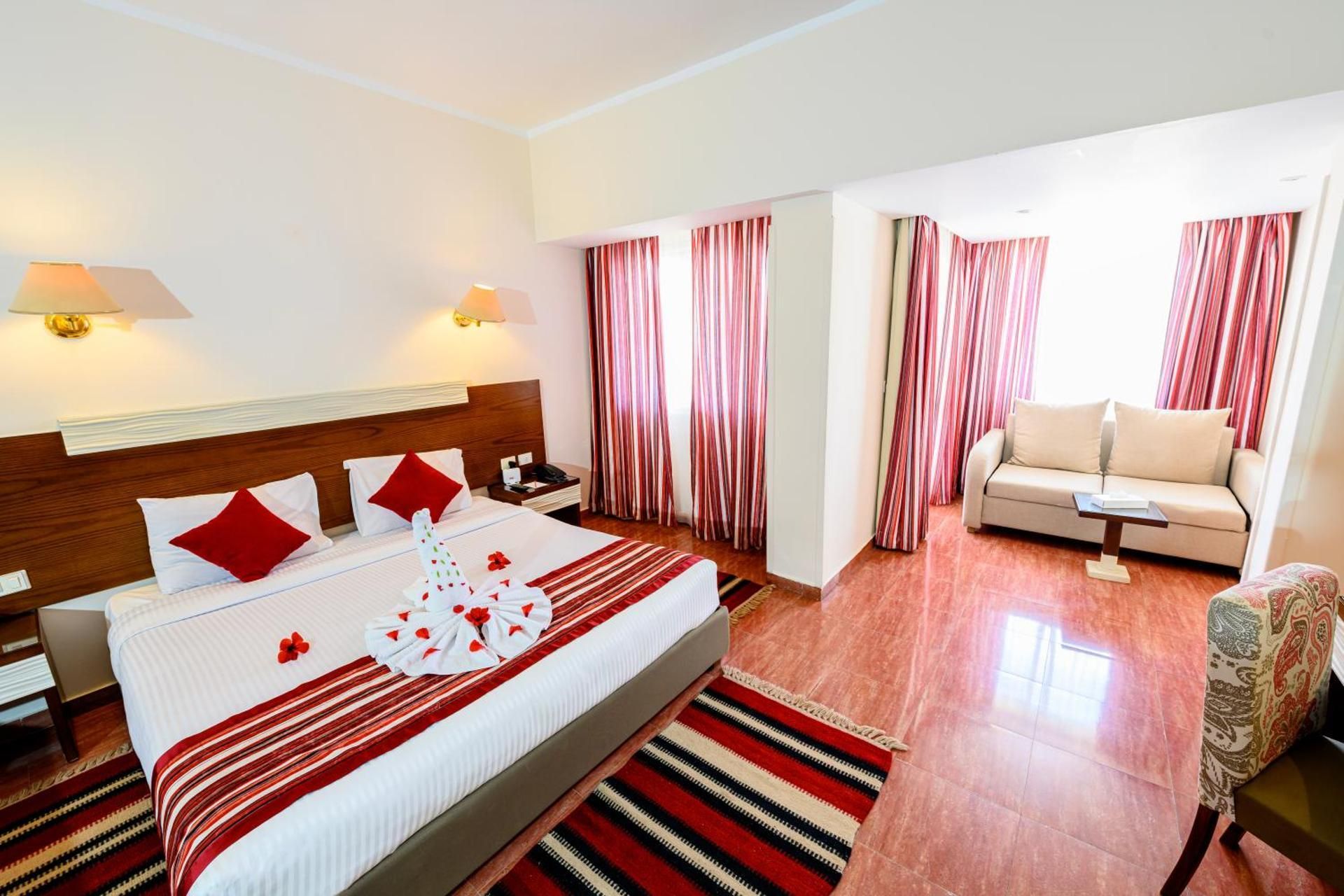 Deluxe Double Partial Sea View