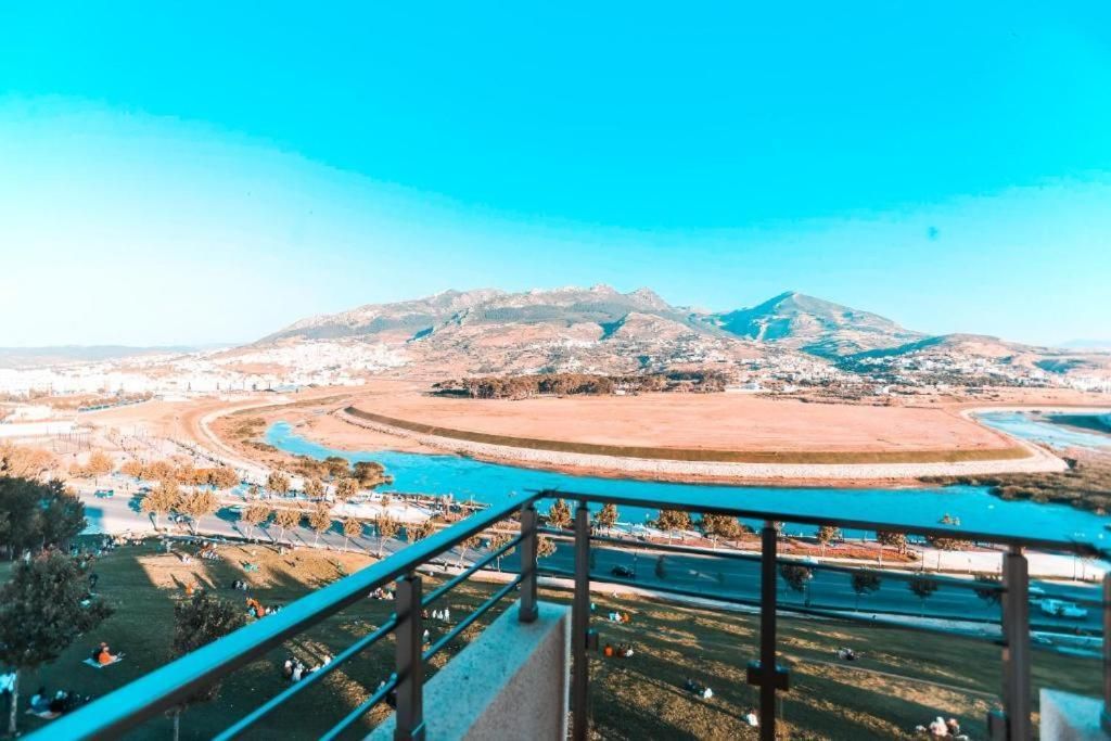 Hotel Makarim Quadruple Room with Mountain View 3