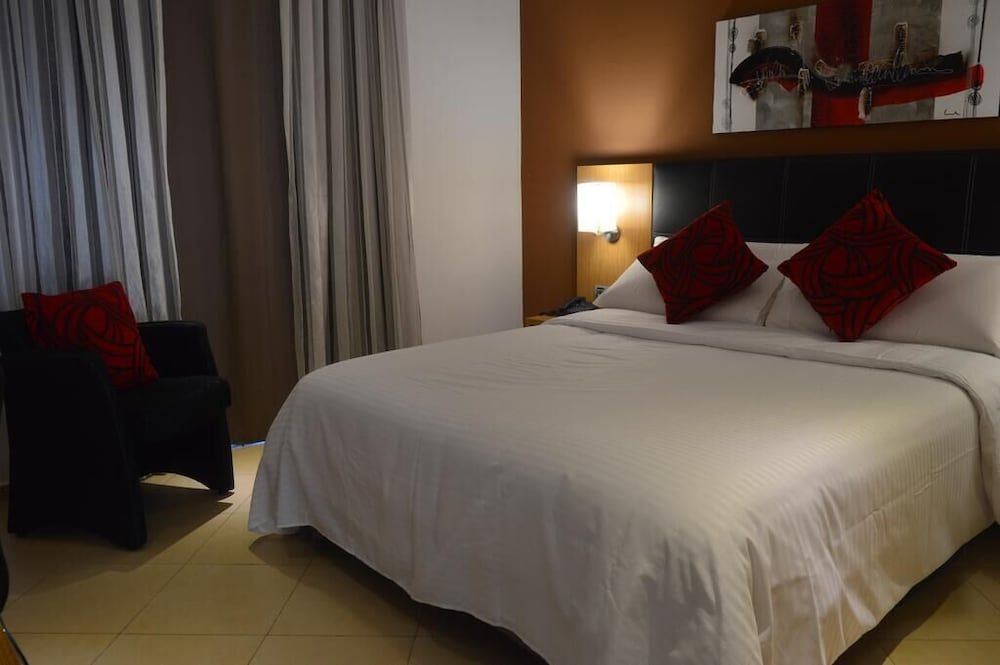 Prestige Hotel Deluxe Room