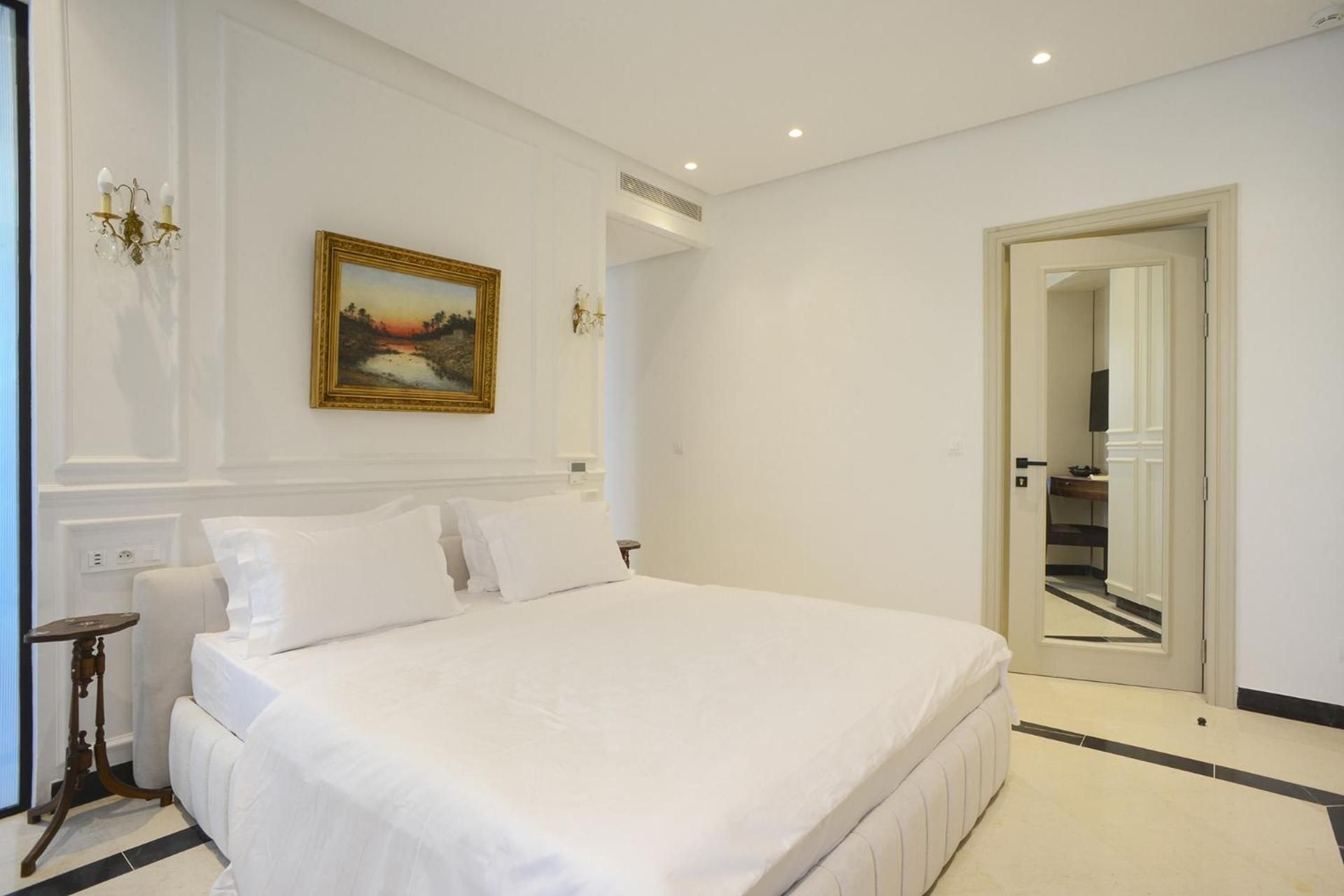 L'Hotel Particulier La Marsa Deluxe Double Room 2