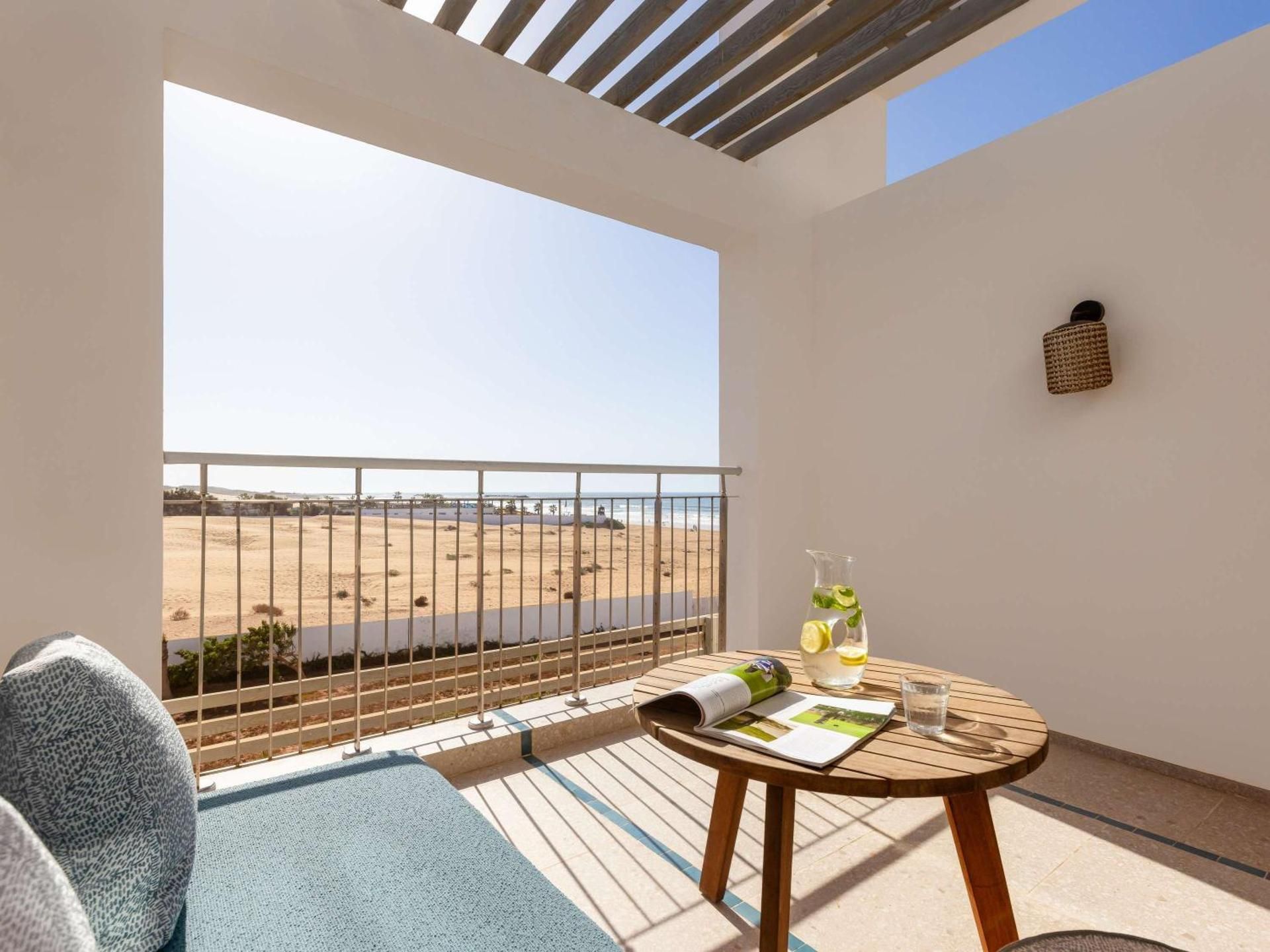 Prestige Twin Room with Partial Sea View