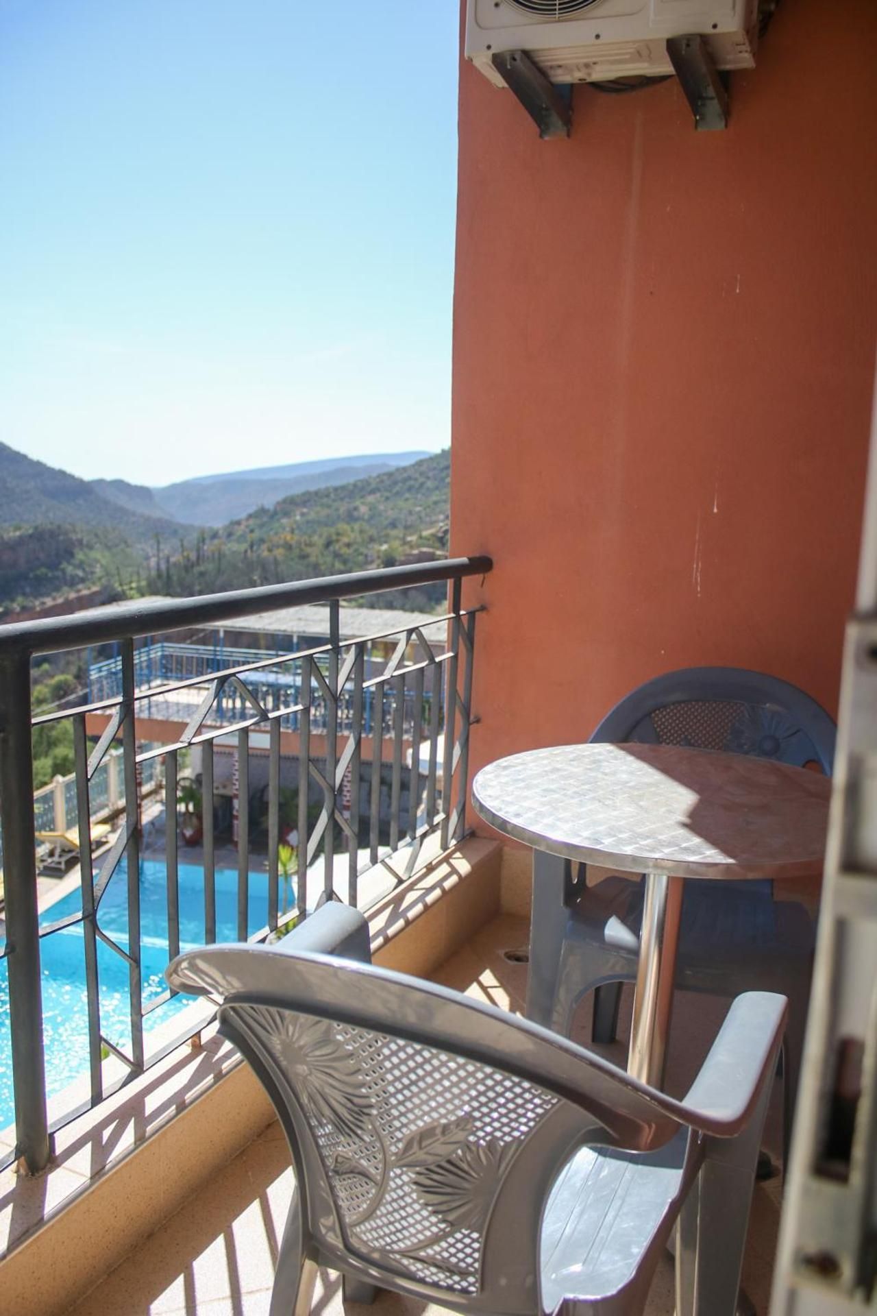 Triple Room with Mountain View