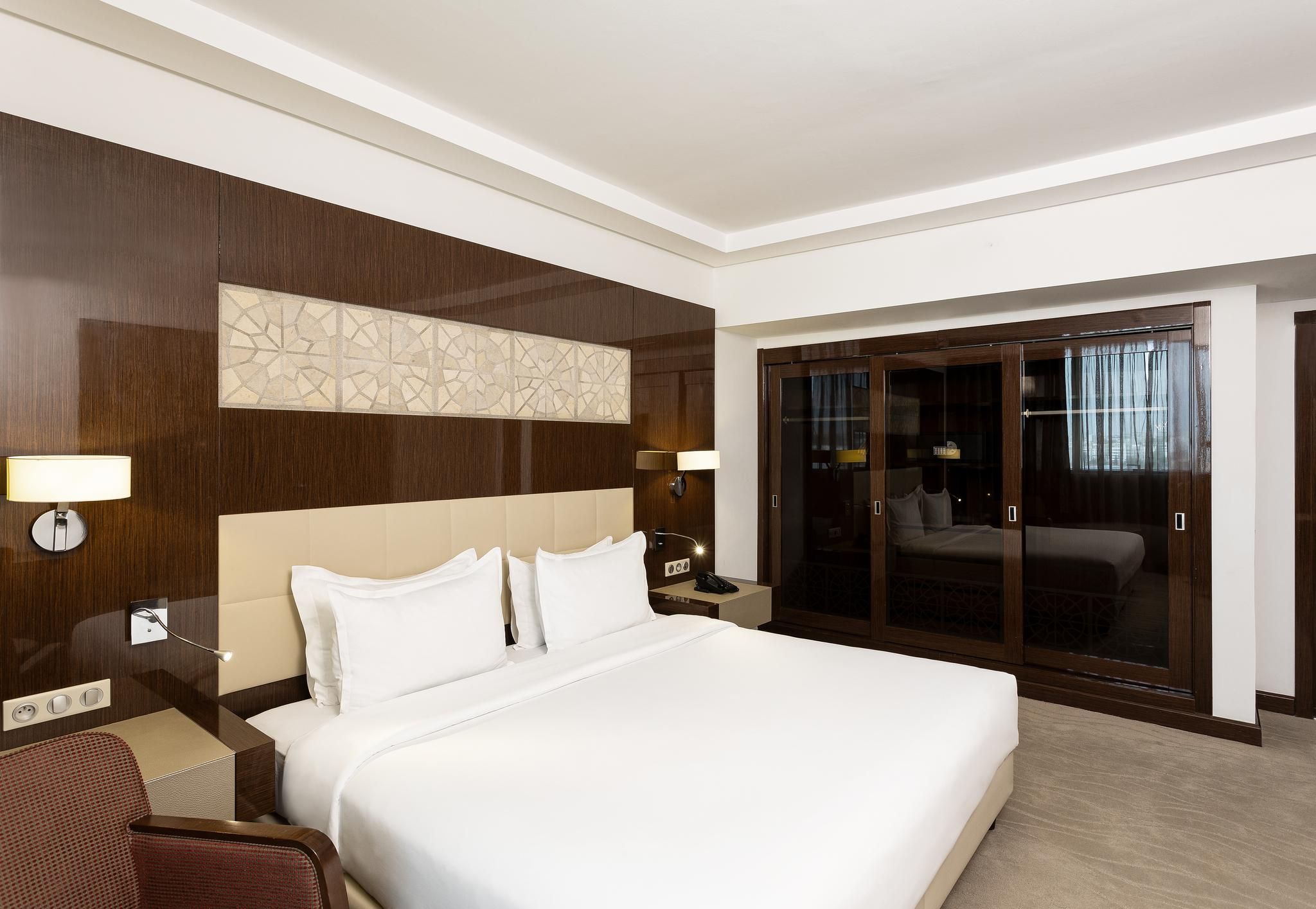 Junior Suite - Lounge Access