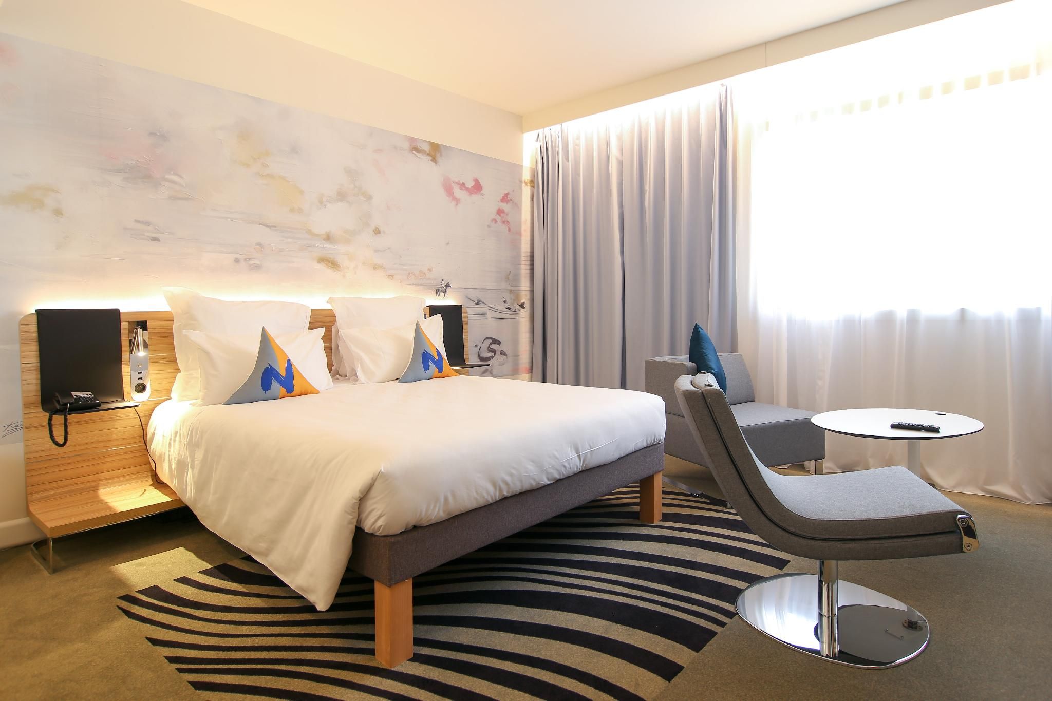 Superior Room with 1 Double Bed and Sofa