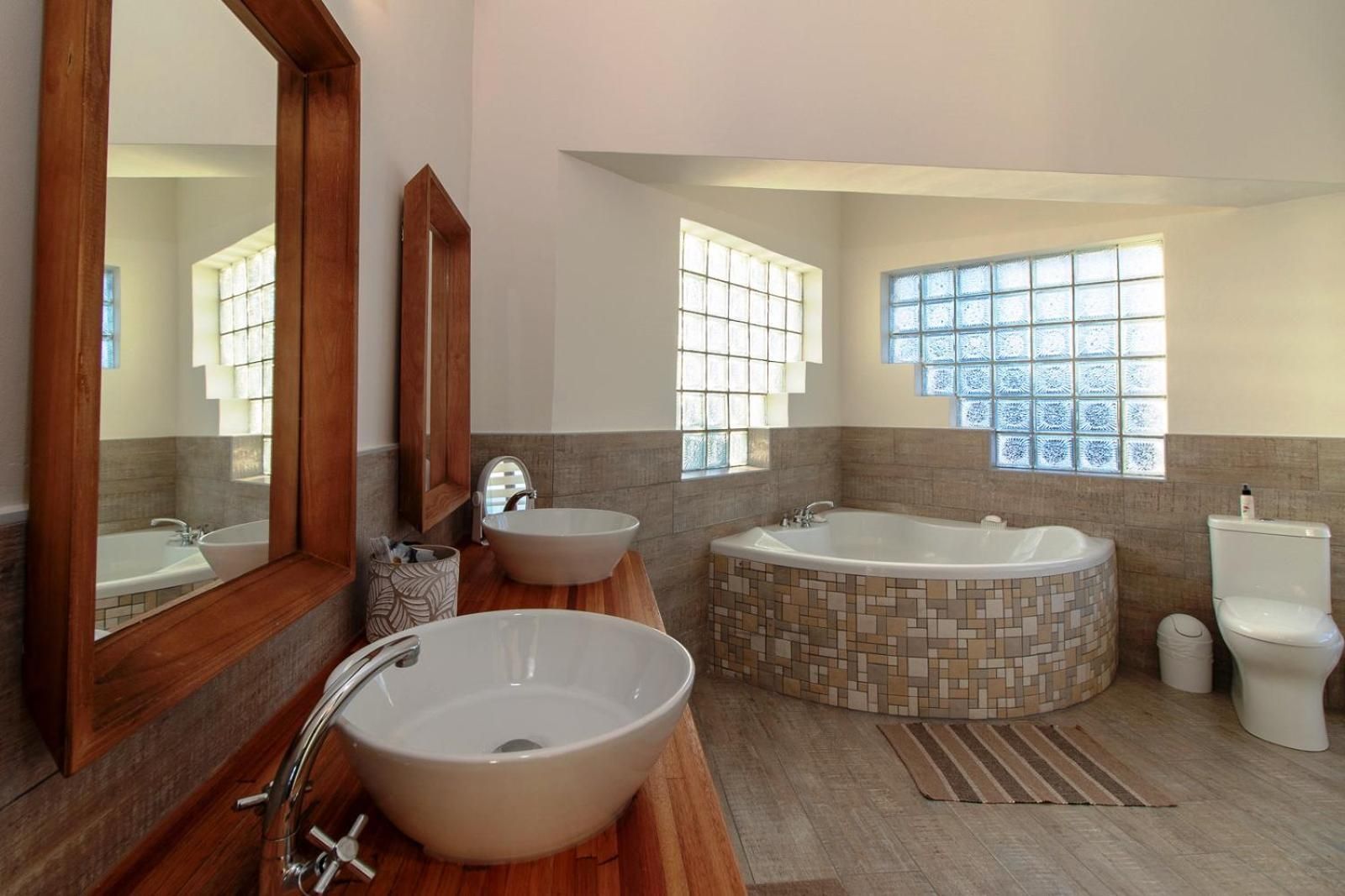 Queen Room with Sea View