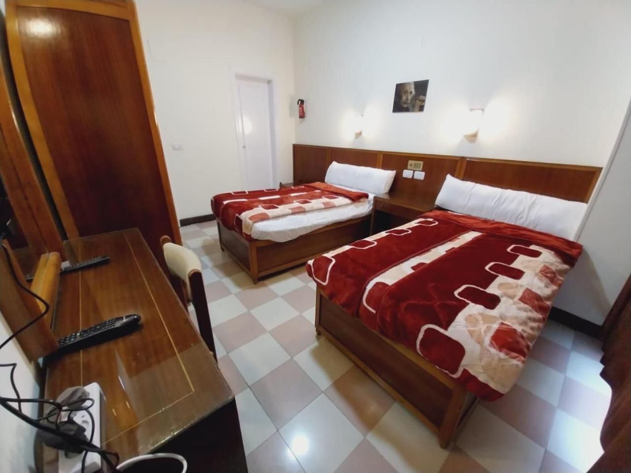Standard Twin Room