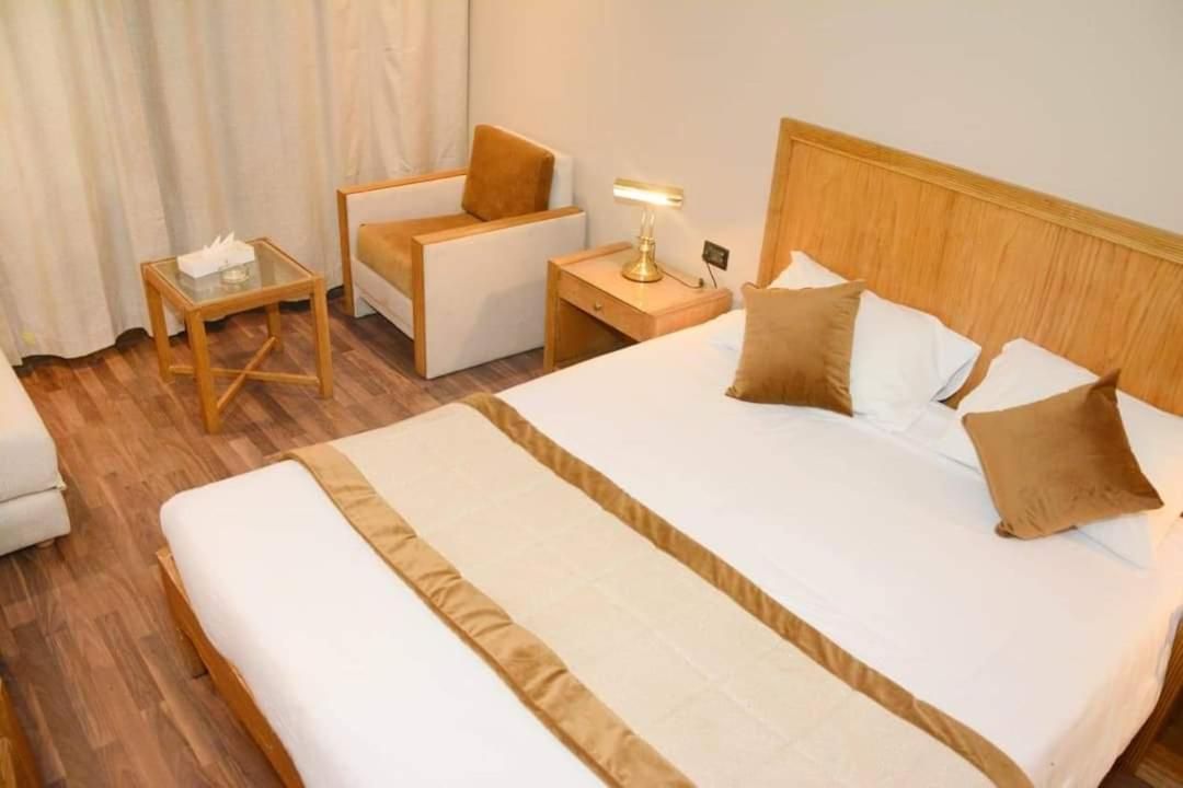 Triple Room with View