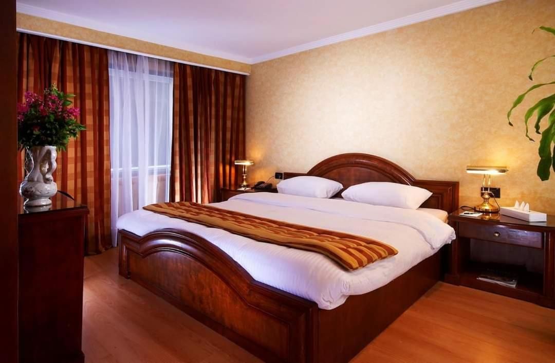 Double or Twin Room with View