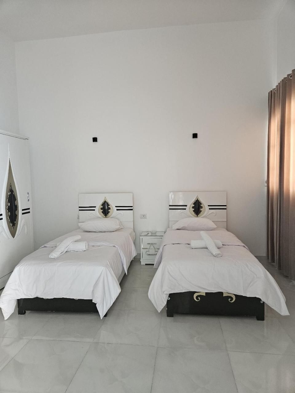Twin Room with Private Bathroom