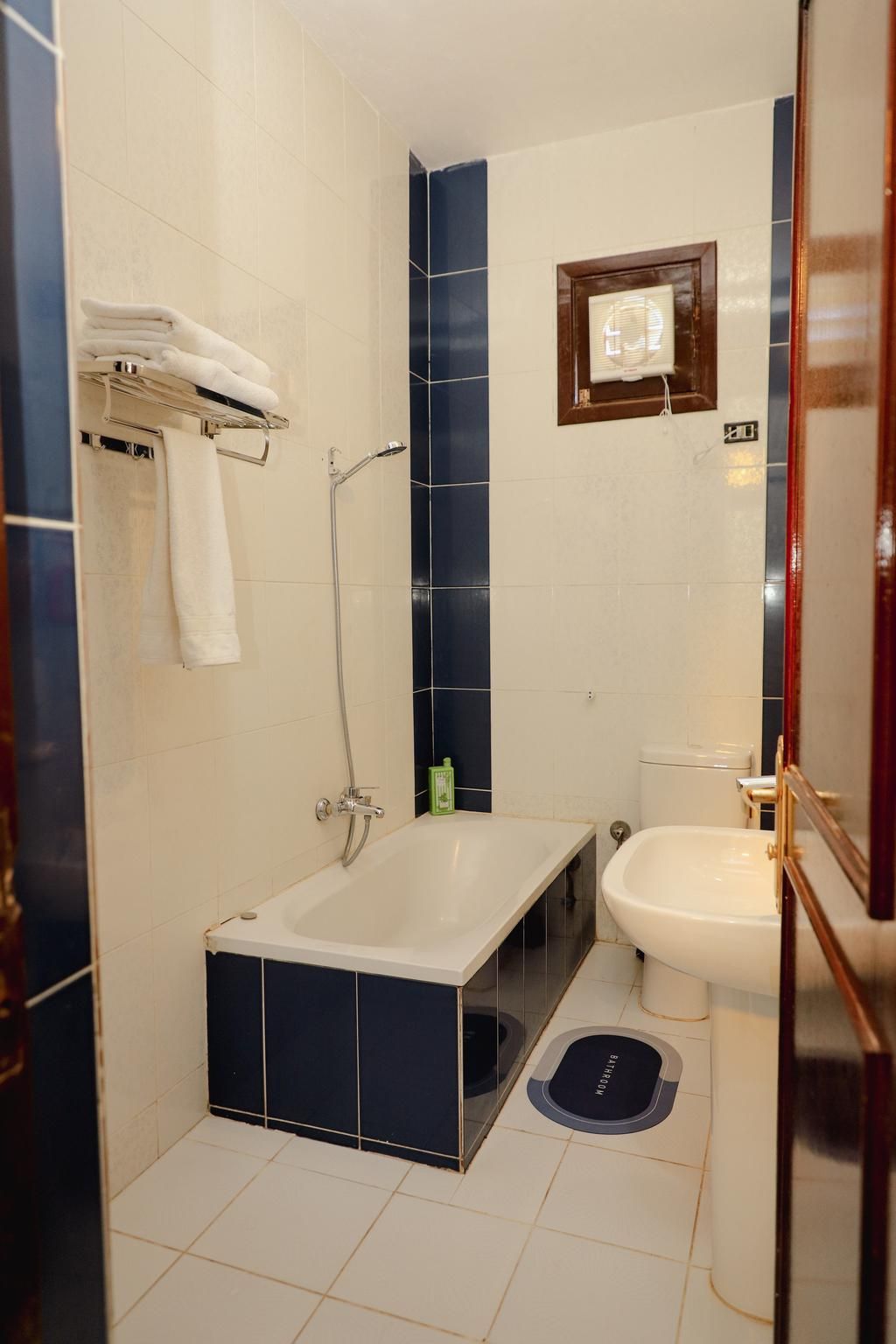 Ekadolli Nubian Guesthouse   by kerma hospitality  Deluxe Twin With Balcony 3