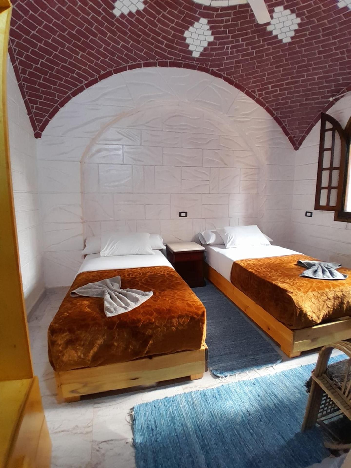 Large Double or Twin Room