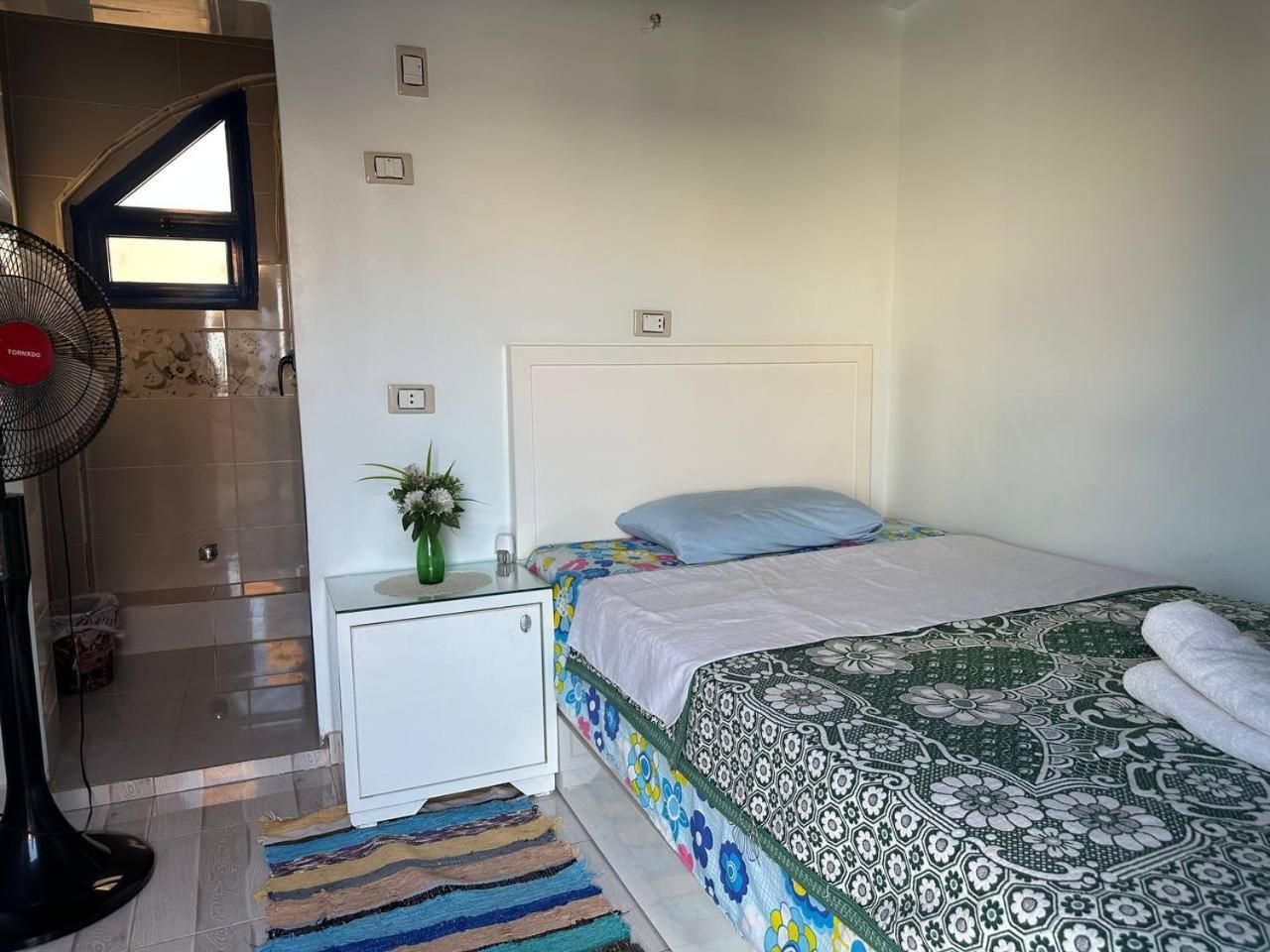 Single Room With Private Bathroom
