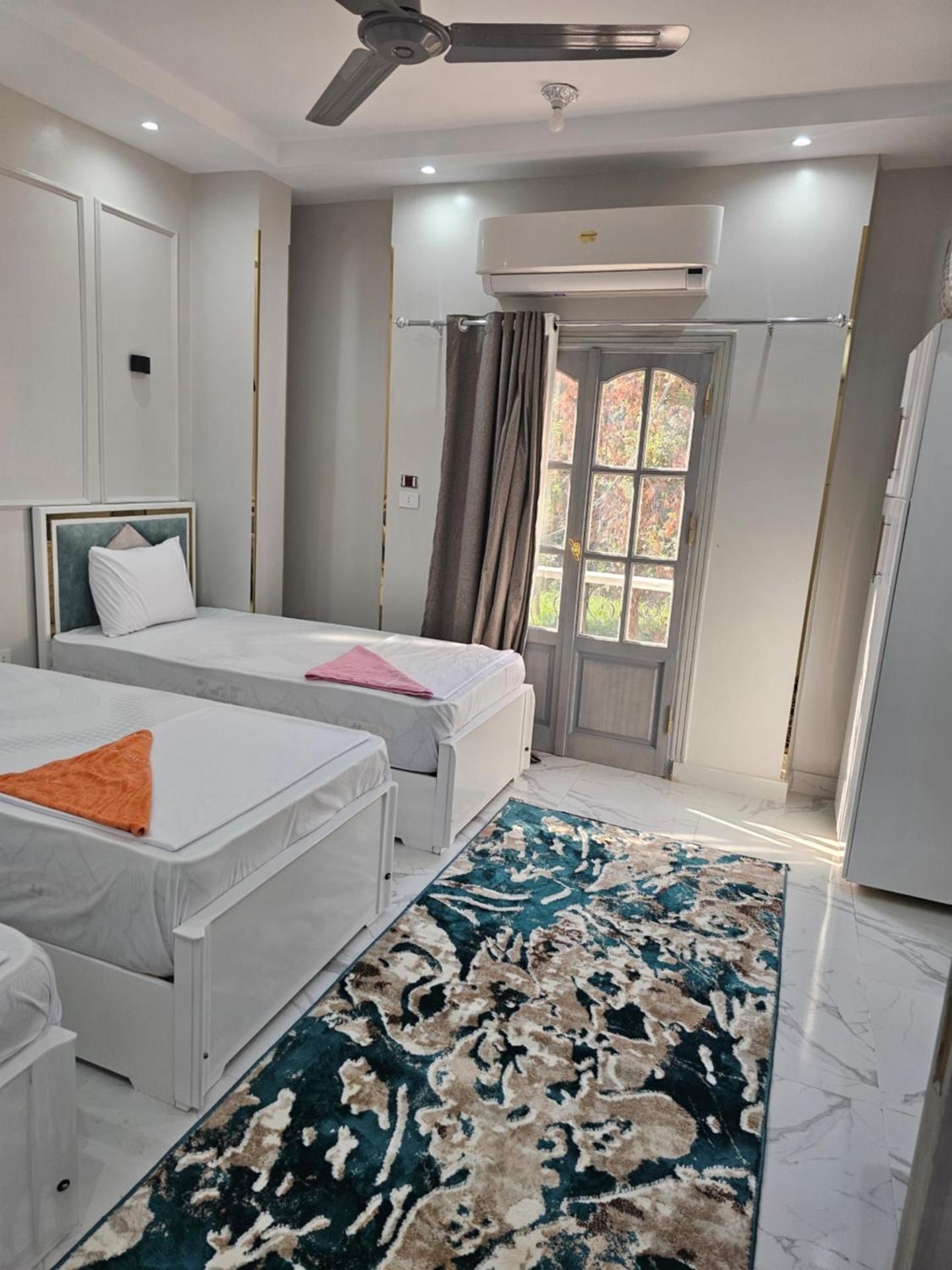 Triple Room with Private Bathroom