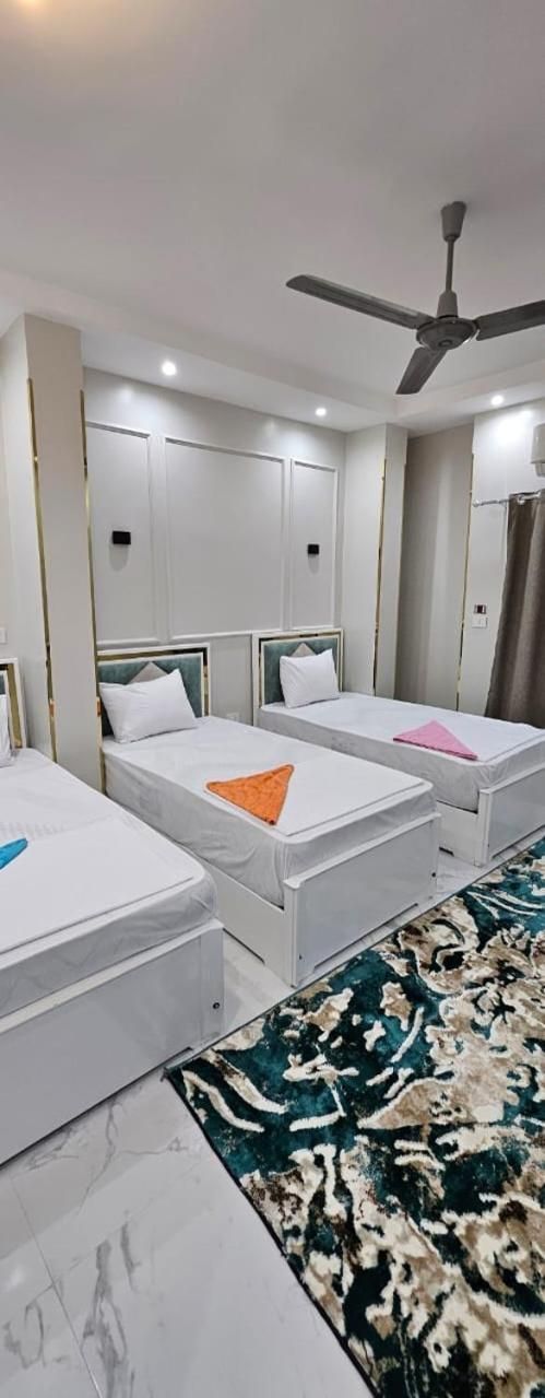 Triple Room with Private Bathroom
