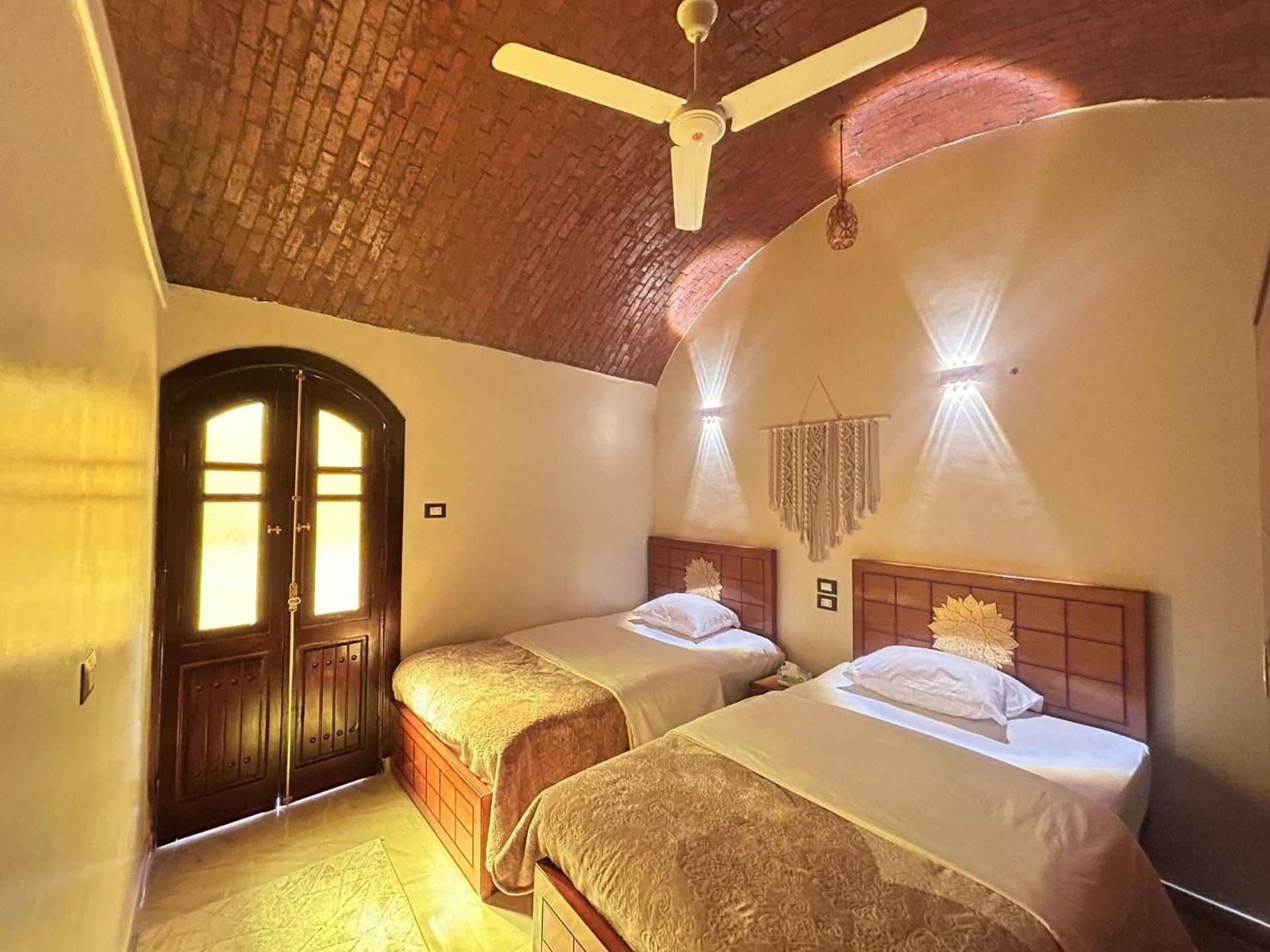 Twin Room with Bathroom