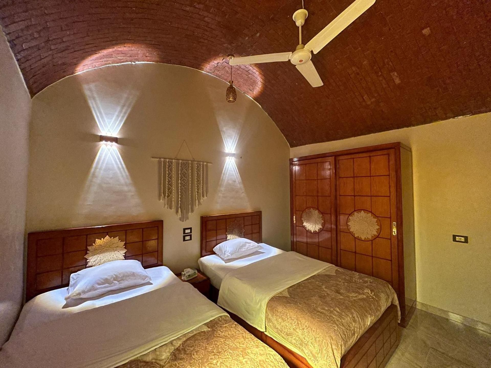 Twin Room with Bathroom