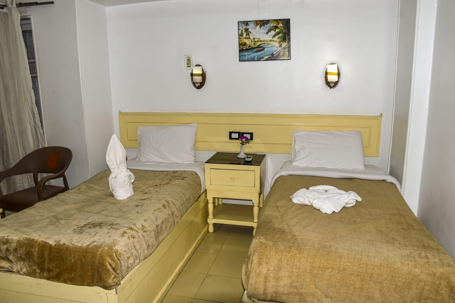 Deluxe Twin Room