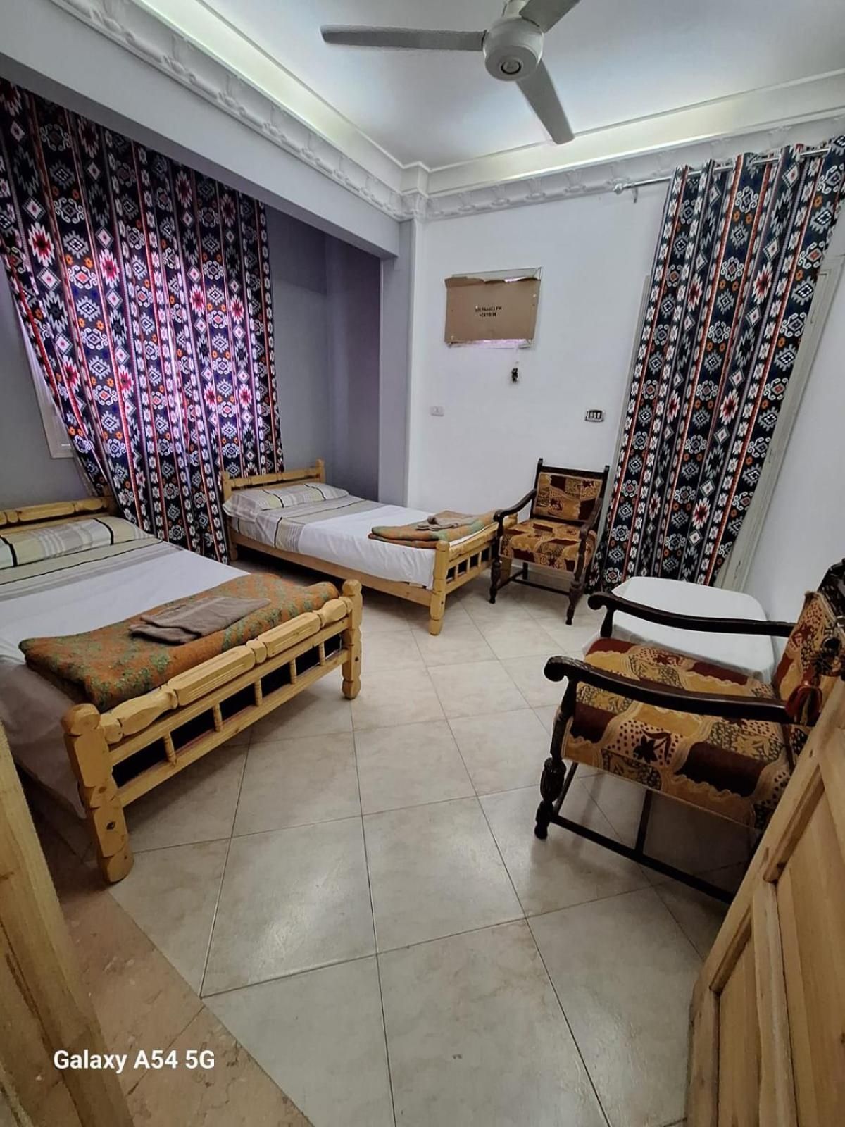 david hostel Double - Private Bathroom 3