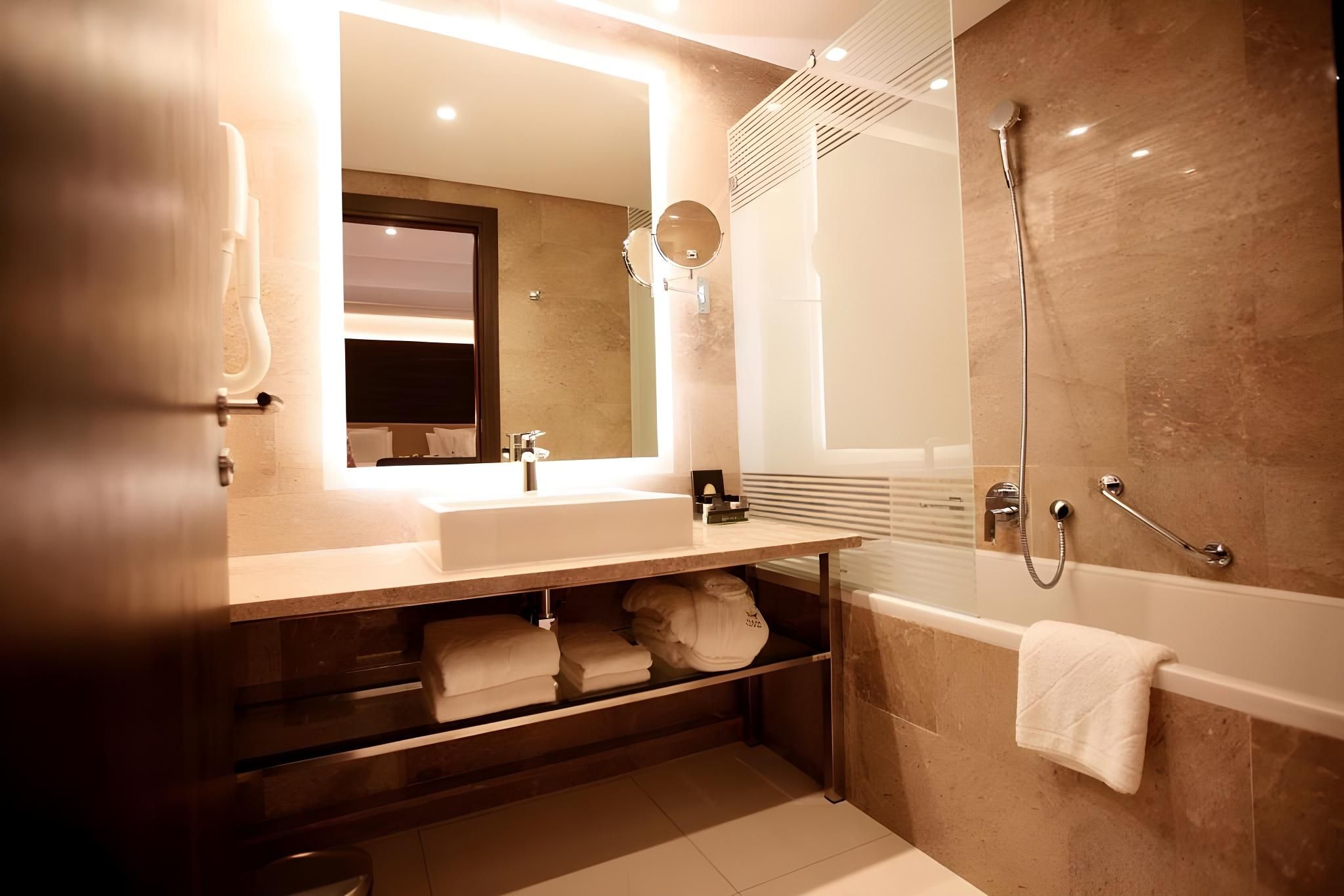 Radisson Hotel Sfax Presidential Suite 3