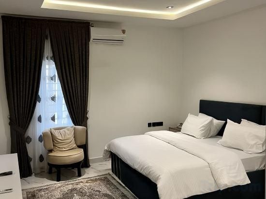 All States Apartments One-Bedroom Apartment