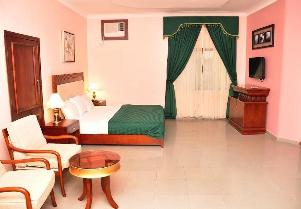 Royal Suite