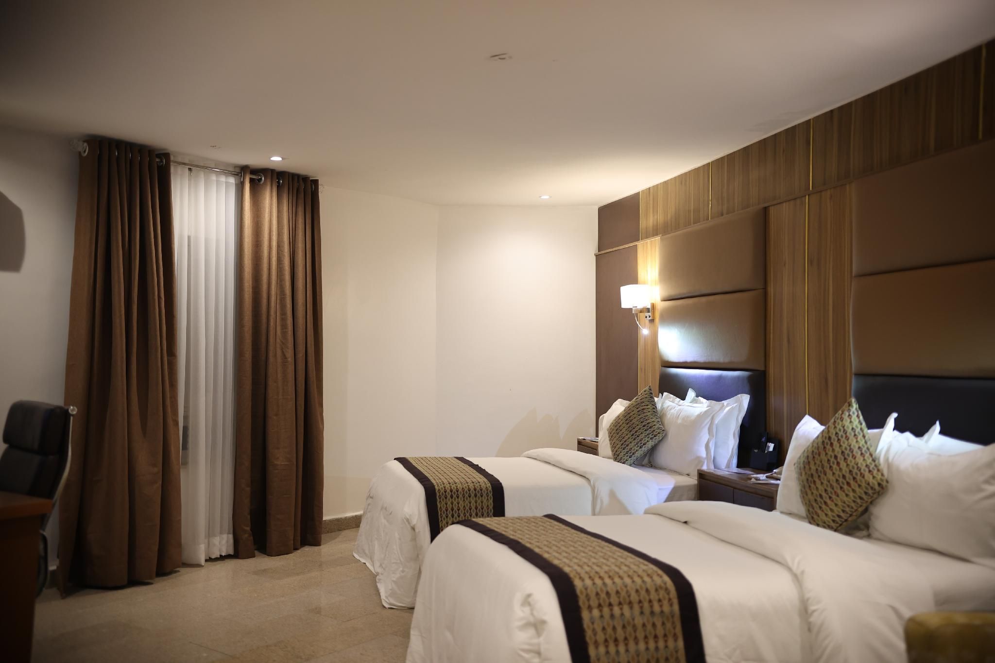 Deluxe Twin Room