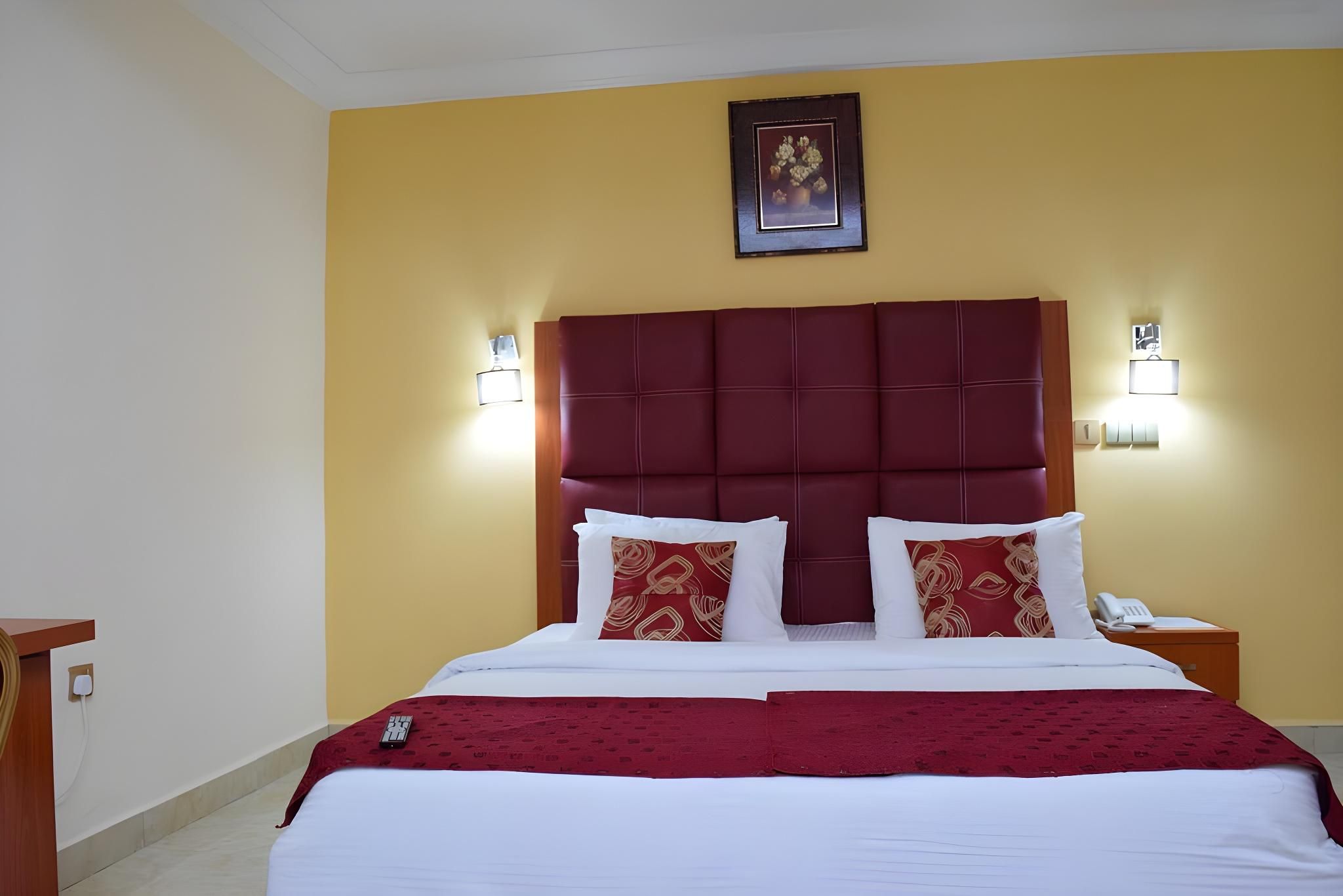 Charriot Hotels                                                                             Executive Room 2