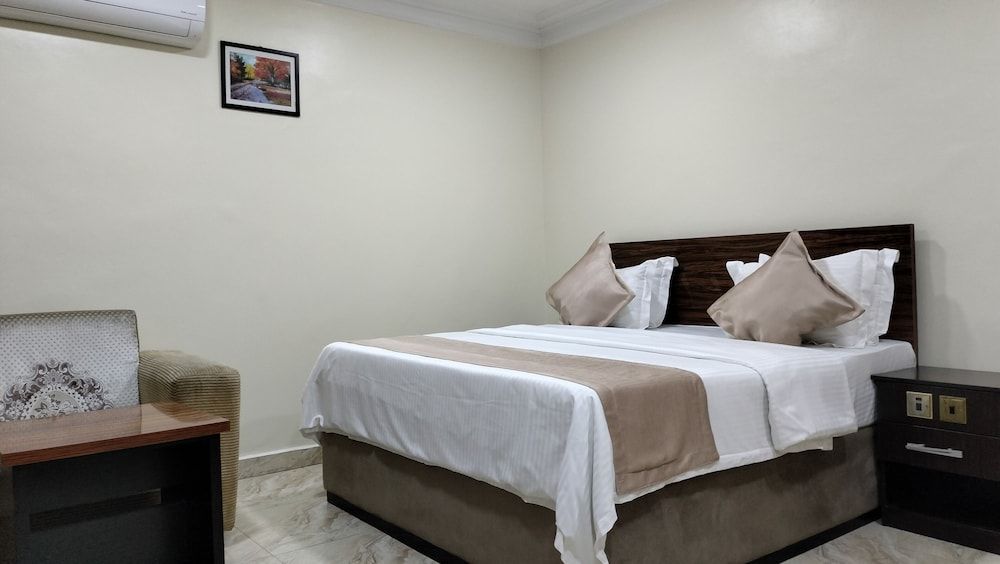 Hans Place Hotel Executive Room 3