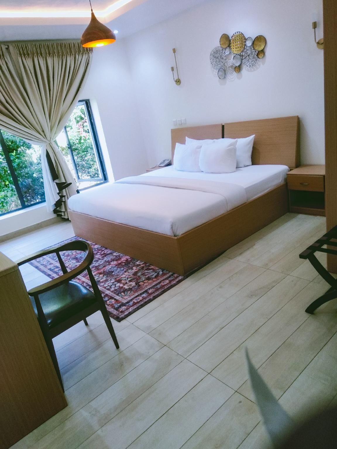 Platinum Suite