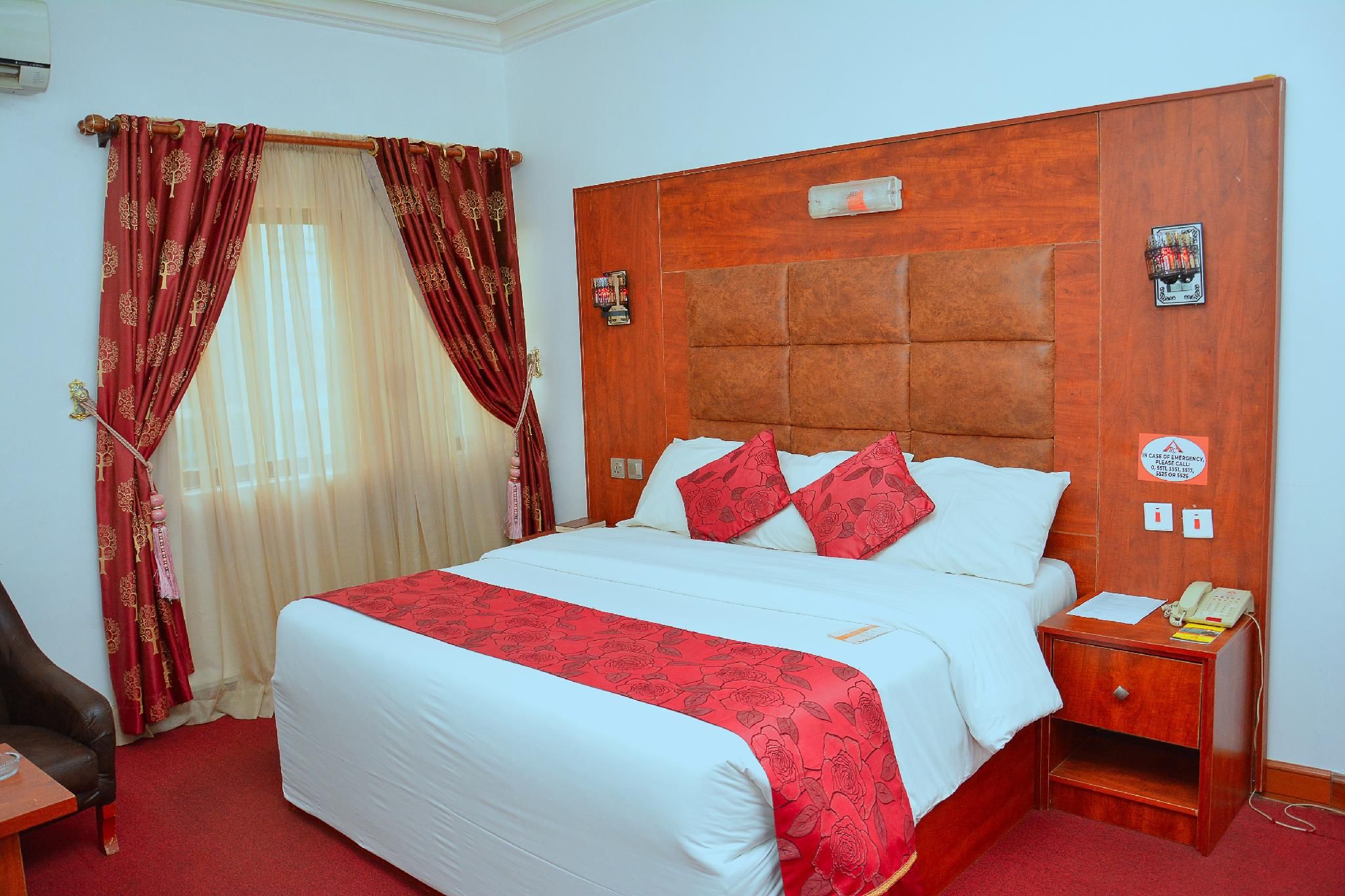 Super Deluxe Room