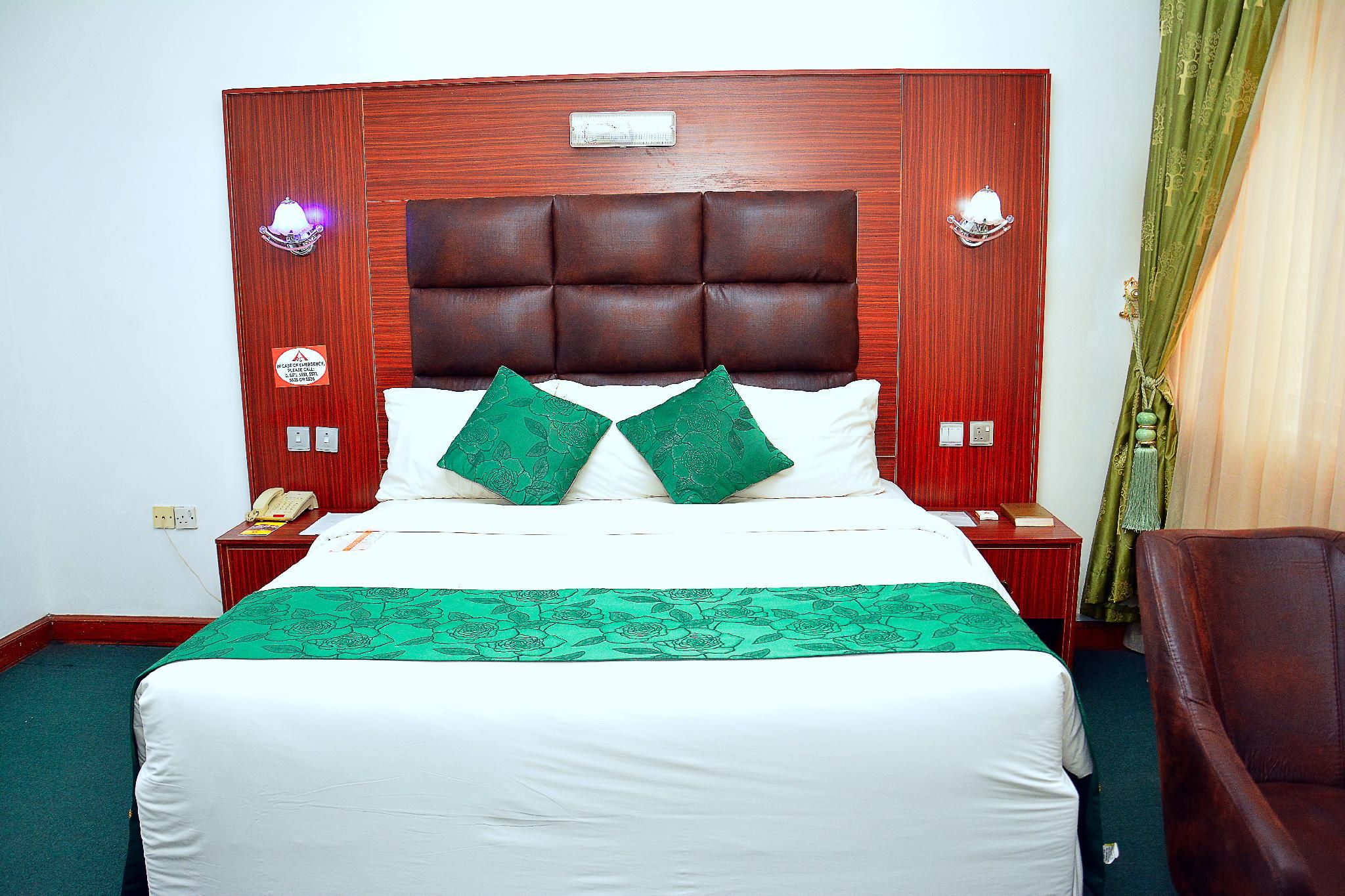 Continental Deluxe Suite