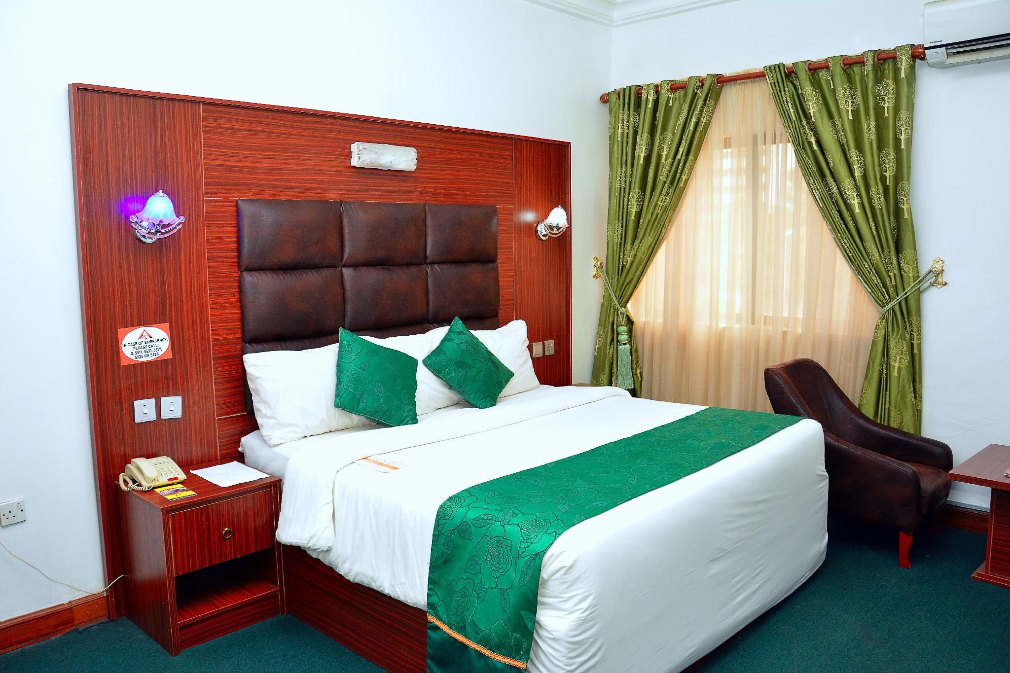 Continental Deluxe Suite