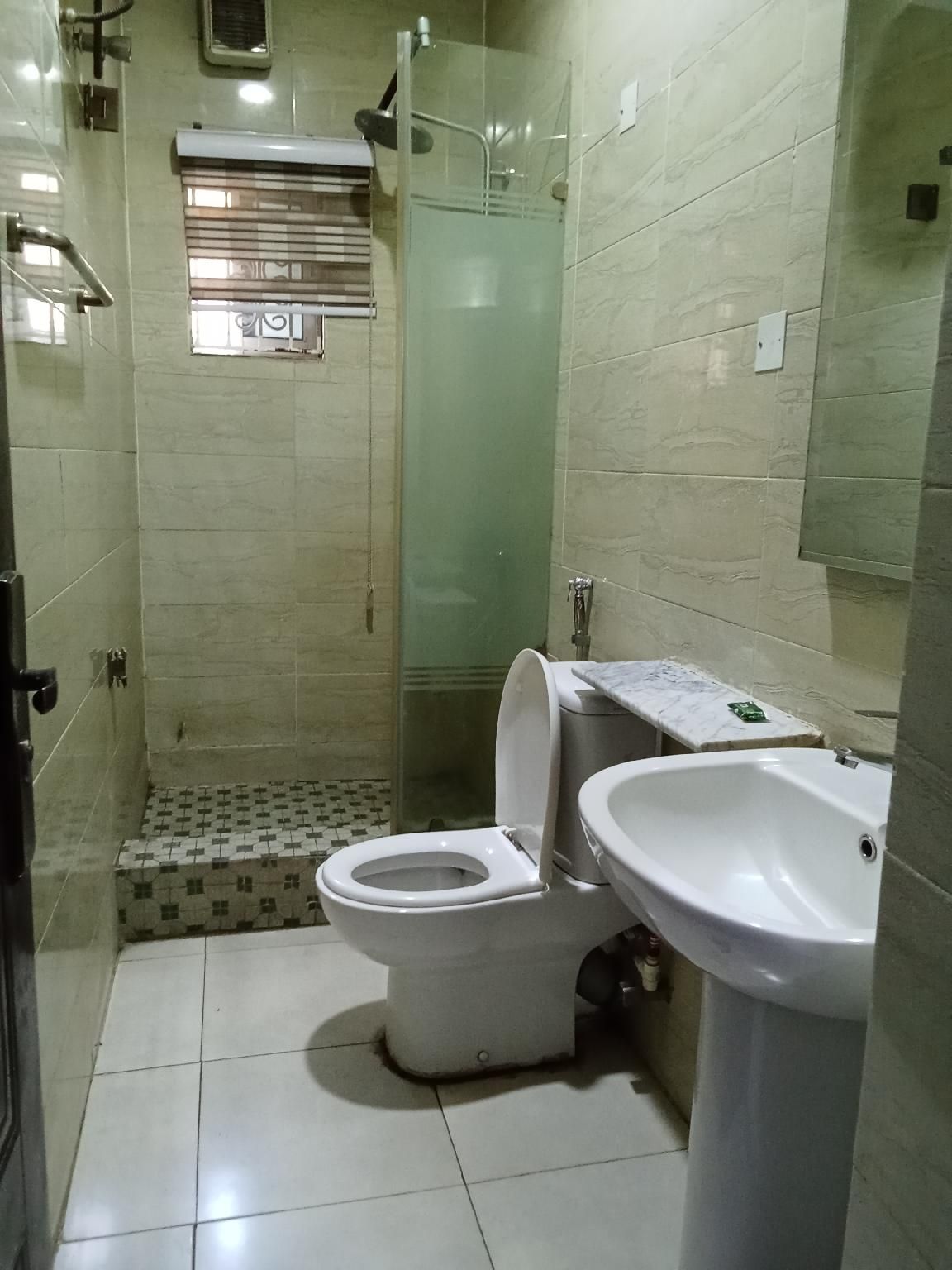 Degok Hotel Royal Suite 3