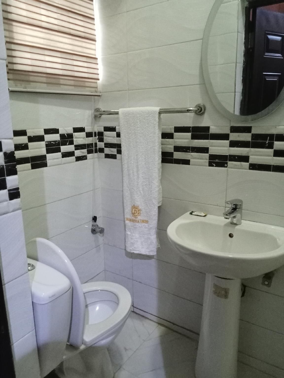 Degok Hotel Classic Room 3