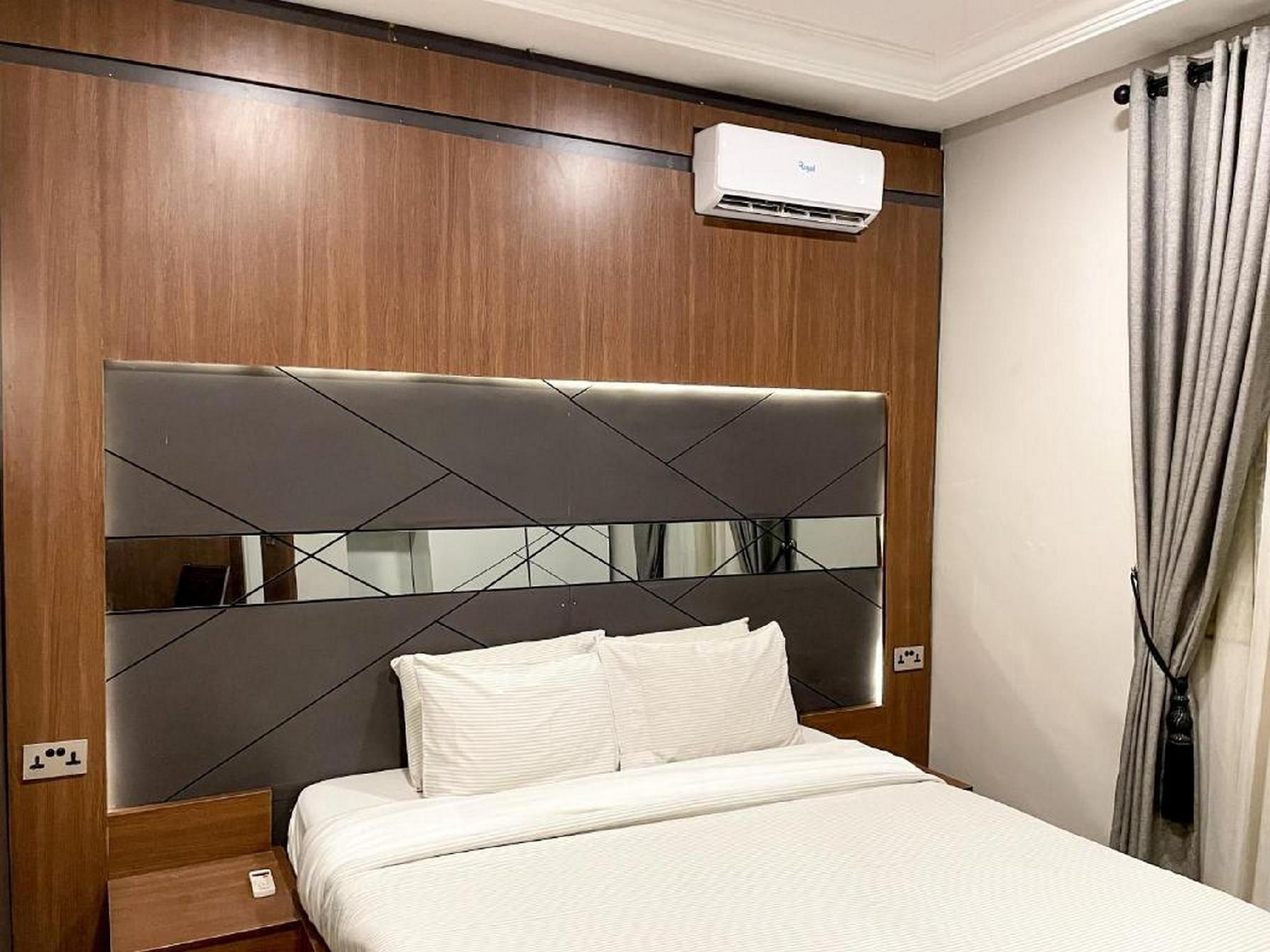 1 Bedroom Deluxe