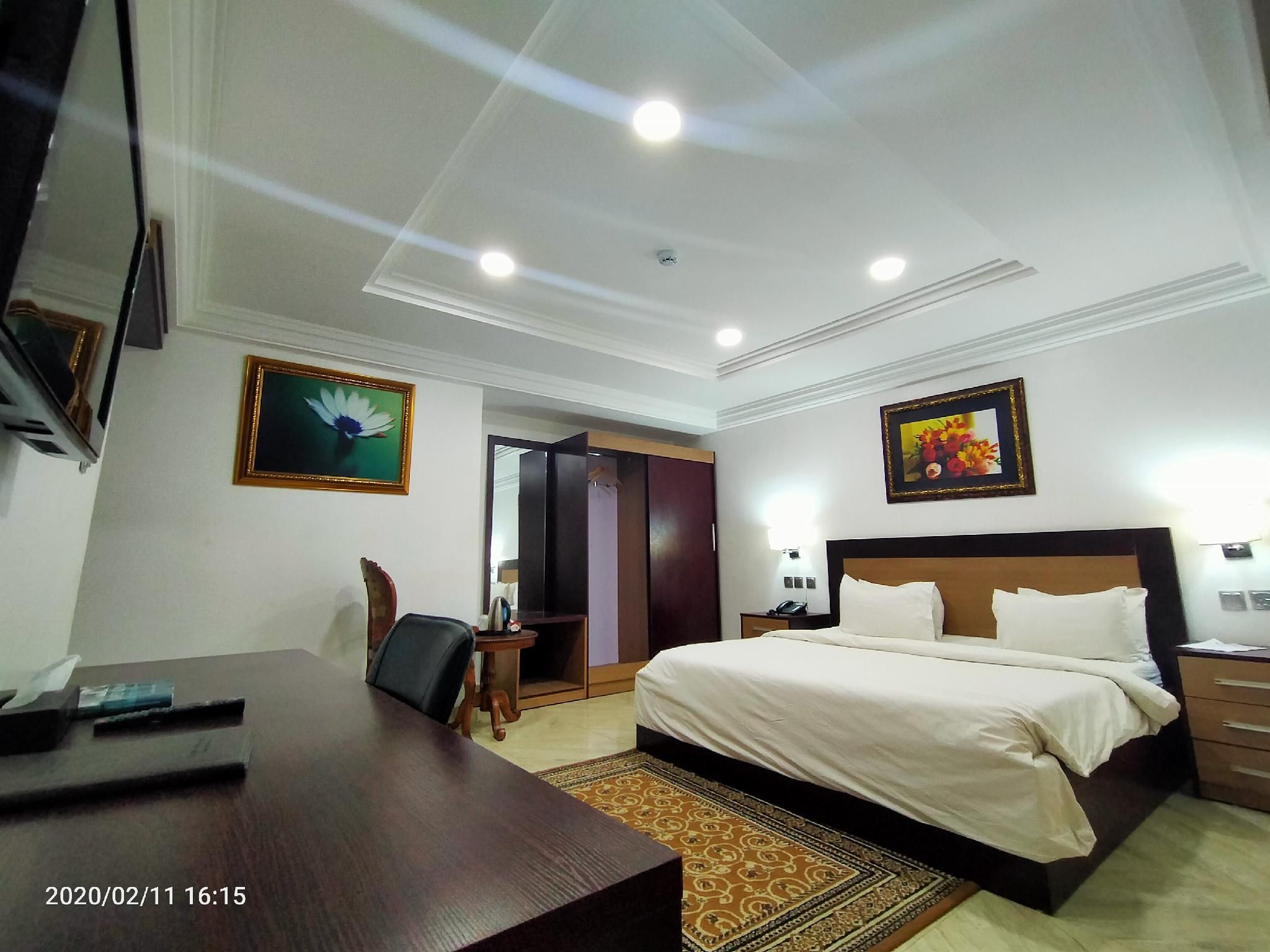 Ambassador Room